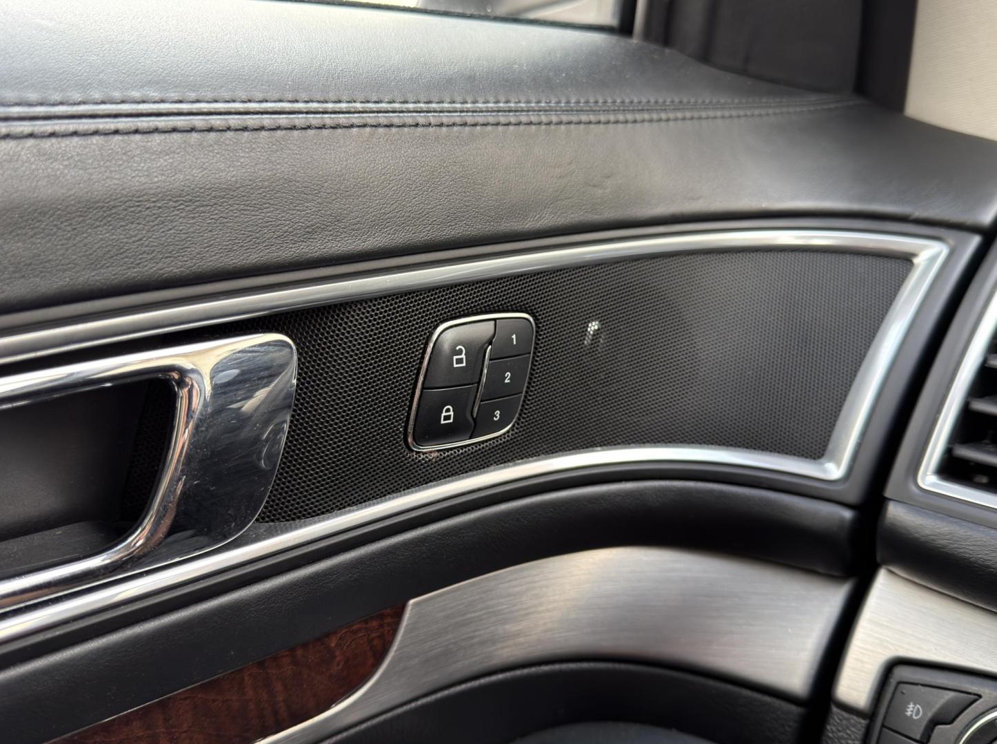 2017 WHITE /Tan Ford Explorer Platinum 4WD (1FM5K8HT1HG) with an 3.5L V6 engine, Automatic transmission, located at 2990 Old Orchard Rd., Jackson, MO, 63755, 37.354214, -89.612106 - 2017 Ford Explorer Platinum 133xxx miles 4 Wheel Drive 3.5L V6 Automatic Leather 3rd Row Navigation Backup Camera Power/Heated/Cooled Seats Heated Rear Seats Sunroof Bluetooth Remote Start Cruise Power Windows/Locks/Mirrors We have financing available and we accept trades! Fill out a - Photo#36