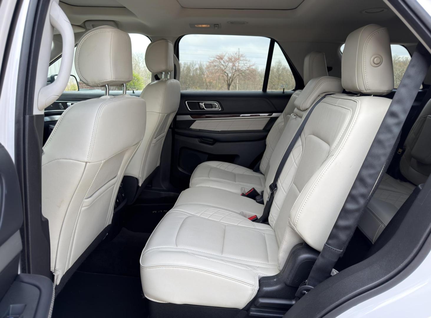 2017 WHITE /Tan Ford Explorer Platinum 4WD (1FM5K8HT1HG) with an 3.5L V6 engine, Automatic transmission, located at 2990 Old Orchard Rd., Jackson, MO, 63755, 37.354214, -89.612106 - 2017 Ford Explorer Platinum 133xxx miles 4 Wheel Drive 3.5L V6 Automatic Leather 3rd Row Navigation Backup Camera Power/Heated/Cooled Seats Heated Rear Seats Sunroof Bluetooth Remote Start Cruise Power Windows/Locks/Mirrors We have financing available and we accept trades! Fill out a - Photo#20