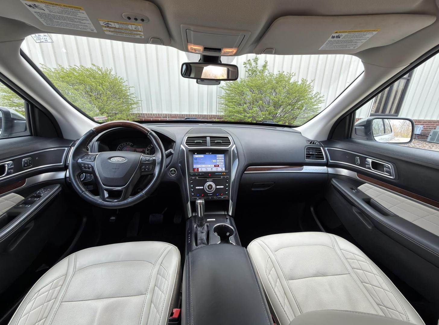 2017 WHITE /Tan Ford Explorer Platinum 4WD (1FM5K8HT1HG) with an 3.5L V6 engine, Automatic transmission, located at 2990 Old Orchard Rd., Jackson, MO, 63755, 37.354214, -89.612106 - 2017 Ford Explorer Platinum 133xxx miles 4 Wheel Drive 3.5L V6 Automatic Leather 3rd Row Navigation Backup Camera Power/Heated/Cooled Seats Heated Rear Seats Sunroof Bluetooth Remote Start Cruise Power Windows/Locks/Mirrors We have financing available and we accept trades! Fill out a - Photo#27