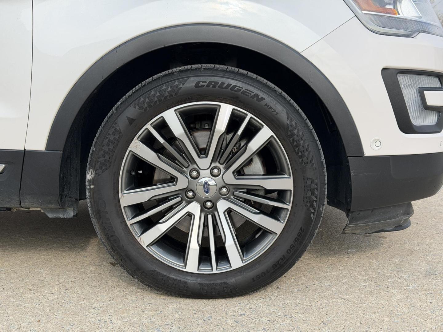 2017 WHITE /Tan Ford Explorer Platinum 4WD (1FM5K8HT1HG) with an 3.5L V6 engine, Automatic transmission, located at 2990 Old Orchard Rd., Jackson, MO, 63755, 37.354214, -89.612106 - 2017 Ford Explorer Platinum 133xxx miles 4 Wheel Drive 3.5L V6 Automatic Leather 3rd Row Navigation Backup Camera Power/Heated/Cooled Seats Heated Rear Seats Sunroof Bluetooth Remote Start Cruise Power Windows/Locks/Mirrors We have financing available and we accept trades! Fill out a - Photo#48