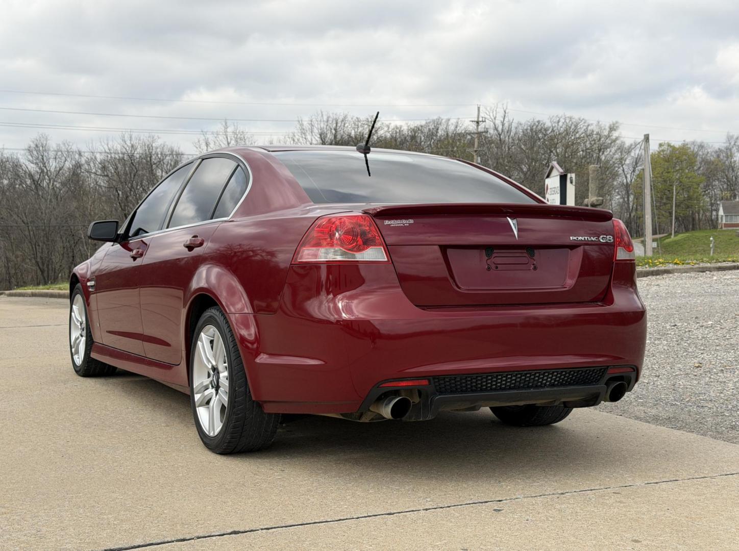 2009 MAROON /Black Pontiac G8 Base (6G2ER577X9L) with an 3.6L V6 engine, Automatic transmission, located at 2990 Old Orchard Rd., Jackson, MO, 63755, 37.354214, -89.612106 - 2009 Pontiac G8 82xxx miles Rear Wheel Drive 3.6L V6 Automatic Leather Power/Heated Seats Sunroof Remote Start Cruise Power Windows/Locks/Mirrors We have financing available and we accept trades! Fill out a credit application on our website or come by today! If you have any questions, gi - Photo#9