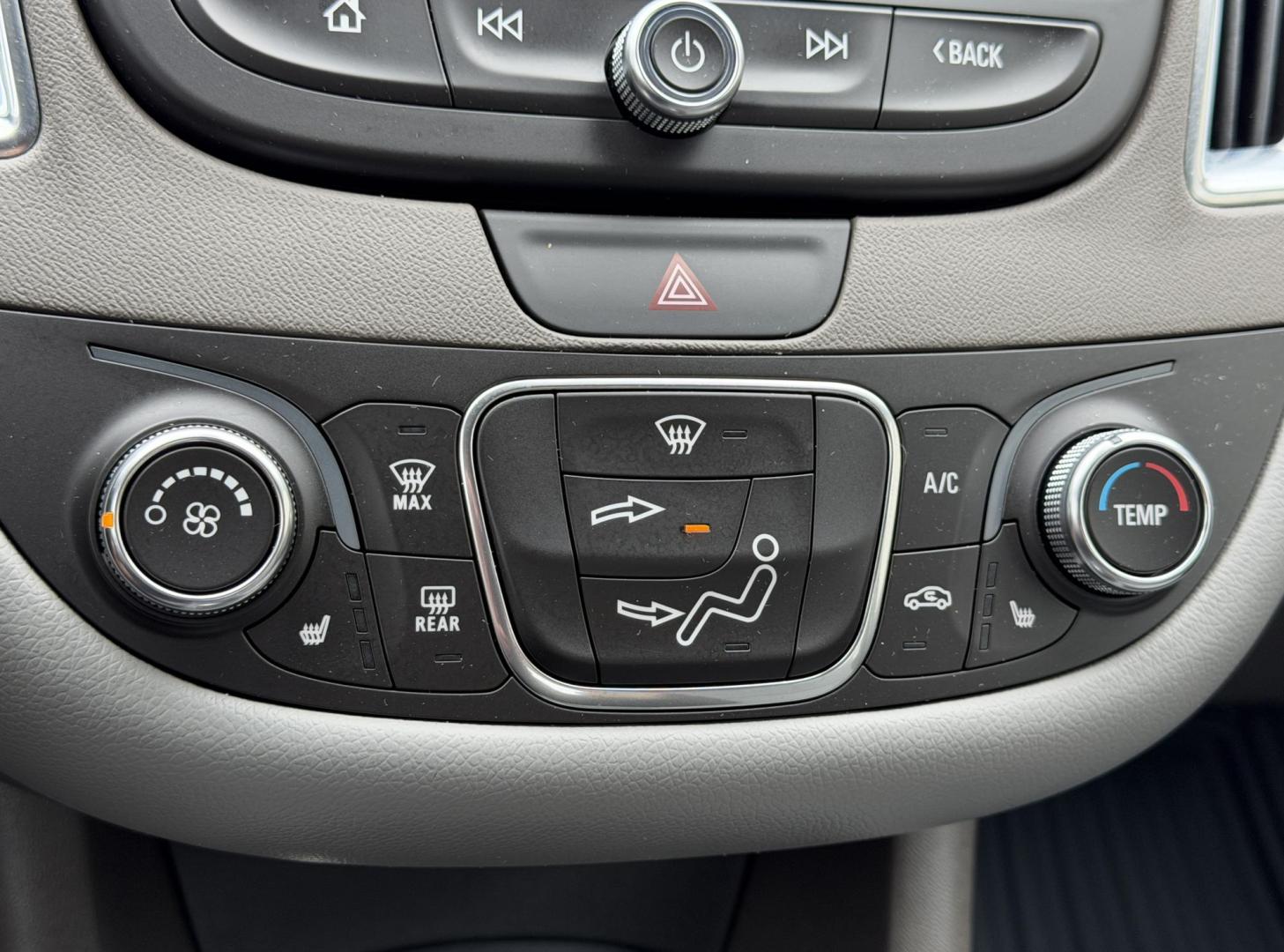 2018 BLACK /Gray Chevrolet Malibu LT (1G1ZD5ST5JF) with an 1.5L 4 Cyl. engine, Automatic transmission, located at 2990 Old Orchard Rd., Jackson, MO, 63755, 37.354214, -89.612106 - 2018 Chevrolet Malibu LT 1-Owner 42xxx miles Front Wheel Drive 1.5L 4 Cyl. Automatic Leather Backup Camera Power/Heated Seats Bluetooth Remote Start Cruise Power Windows/Locks/Mirrors We have financing available and we accept trades! Fill out a credit application on our website or come - Photo#3