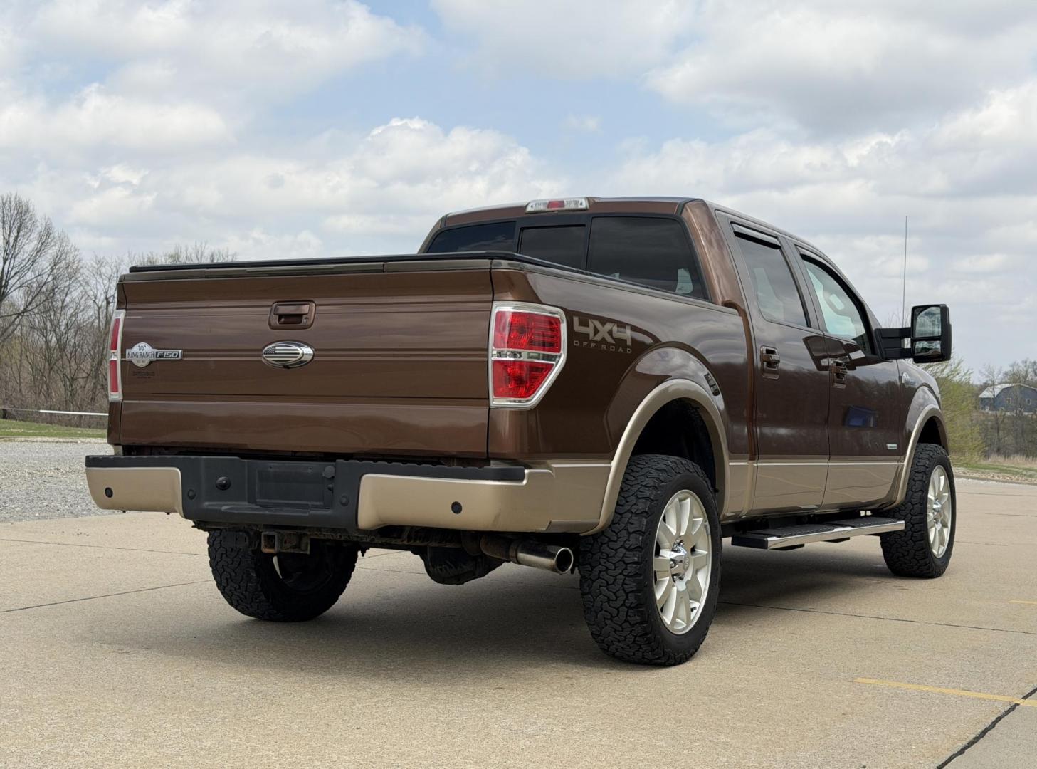 2012 Bronze /Brown Ford F-150 King Ranch SuperCrew 5.5-ft. Bed 4WD (1FTFW1ET0CK) with an 3.5L V6 TURBO engine, Automatic transmission, located at 2990 Old Orchard Rd., Jackson, MO, 63755, 37.354214, -89.612106 - 2012 Ford F-150 King Ranch 156xxx miles 4x4 3.5L V6 Automatic Leather Navigation Power/Heated Cooled Seats Backup Camera Sunroof Bluetooth Remote Start Cruise Power Windows/Locks/Mirrors We have financing available and we accept trades! Fill out a credit application on our website or c - Photo#12