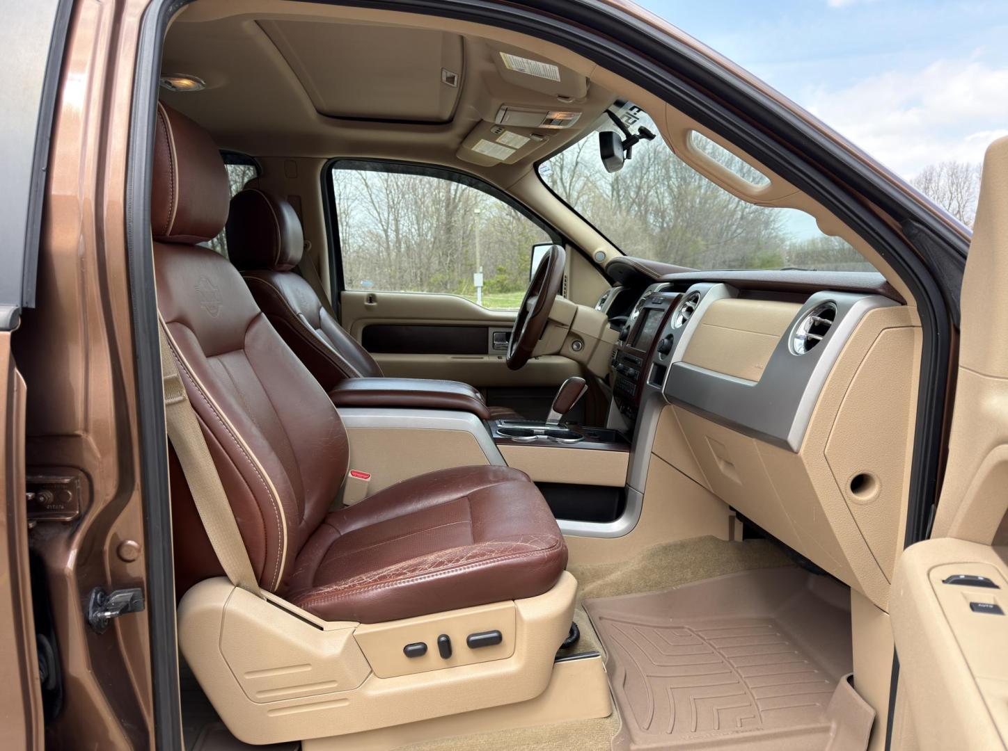 2012 Bronze /Brown Ford F-150 King Ranch SuperCrew 5.5-ft. Bed 4WD (1FTFW1ET0CK) with an 3.5L V6 TURBO engine, Automatic transmission, located at 2990 Old Orchard Rd., Jackson, MO, 63755, 37.354214, -89.612106 - 2012 Ford F-150 King Ranch 156xxx miles 4x4 3.5L V6 Automatic Leather Navigation Power/Heated Cooled Seats Backup Camera Sunroof Bluetooth Remote Start Cruise Power Windows/Locks/Mirrors We have financing available and we accept trades! Fill out a credit application on our website or c - Photo#19