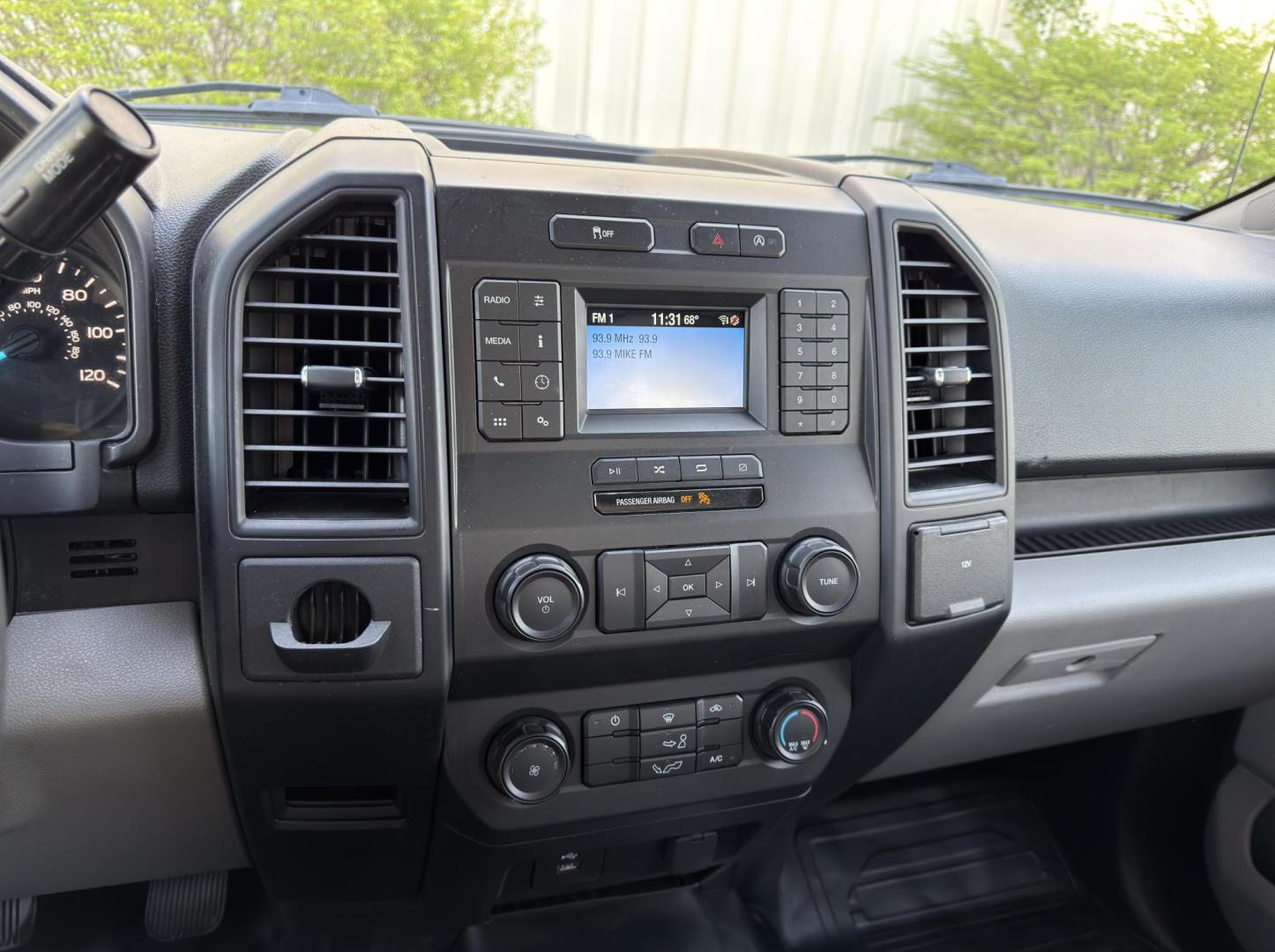 2020 WHITE /Gray Ford F-150 XL SuperCab 8-ft. 2WD (1FTEX1C47LK) with an 3.5L V6 engine, Automatic transmission, located at 2990 Old Orchard Rd., Jackson, MO, 63755, 37.354214, -89.612106 - 2020 Ford F-150 XL 1-Owner 102xxx miles Rear Wheel Drive 3.5L V6 Automatic Backup Camera Bluetooth Cruise Power Windows/Locks/Mirrors We have financing available and we accept trades! Fill out a credit application on our website or come by today! If you have any questions, give us a call - Photo#24