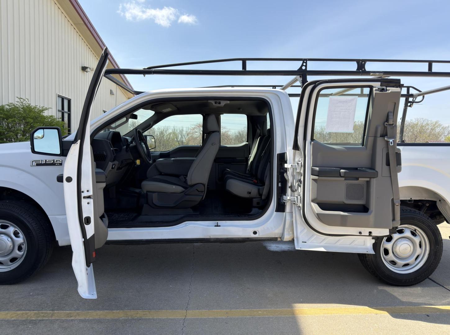 2020 WHITE /Gray Ford F-150 XL SuperCab 8-ft. 2WD (1FTEX1C47LK) with an 3.5L V6 engine, Automatic transmission, located at 2990 Old Orchard Rd., Jackson, MO, 63755, 37.354214, -89.612106 - 2020 Ford F-150 XL 1-Owner 102xxx miles Rear Wheel Drive 3.5L V6 Automatic Backup Camera Bluetooth Cruise Power Windows/Locks/Mirrors We have financing available and we accept trades! Fill out a credit application on our website or come by today! If you have any questions, give us a call - Photo#15