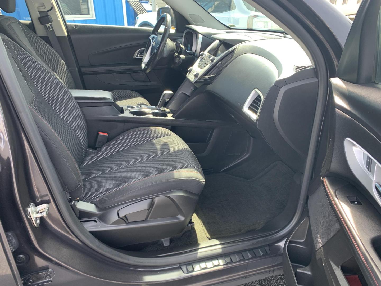 2013 GRAY /GRAY Chevrolet Equinox 1LT 2WD (2GNALDEKXD6) with an 2.4L L4 DOHC 16V engine, Automatic transmission, located at 506 S. Kingshighway, Cape Girardeau, MO, 63703, (573) 235-5000, 37.294991, -89.553635 - 2013 Chevrolet Equinox 1LT 91,xxx miles Cruise Control Front Wheel Drive Power windows/locks/mirrors We have financing available and we accept trades! Fill out a credit application on our website or come by today! If you have any questions, give us a call at (573) 235-5000 or visit our websi - Photo#11