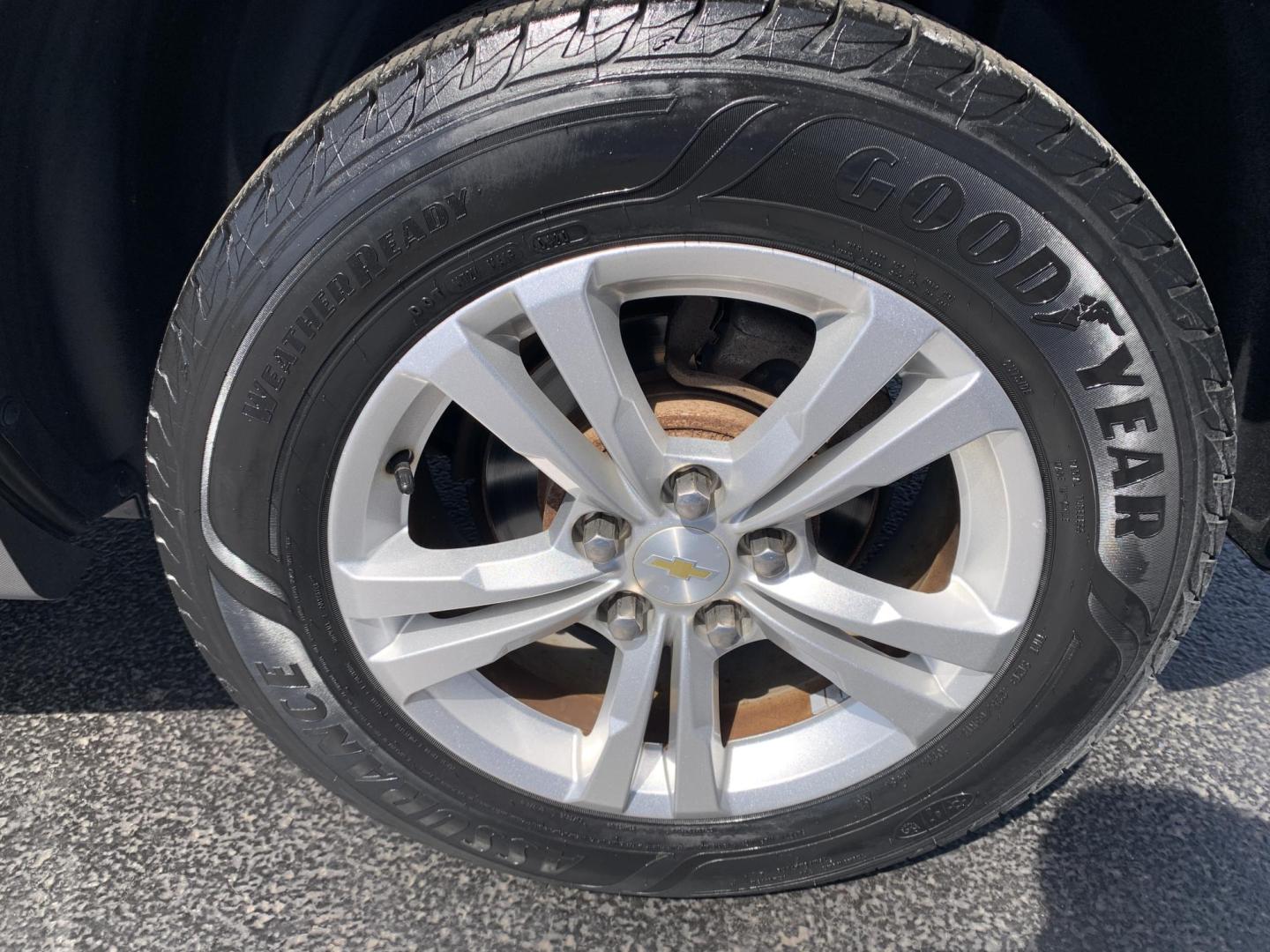 2013 GRAY /GRAY Chevrolet Equinox 1LT 2WD (2GNALDEKXD6) with an 2.4L L4 DOHC 16V engine, Automatic transmission, located at 506 S. Kingshighway, Cape Girardeau, MO, 63703, (573) 235-5000, 37.294991, -89.553635 - 2013 Chevrolet Equinox 1LT 91,xxx miles Cruise Control Front Wheel Drive Power windows/locks/mirrors We have financing available and we accept trades! Fill out a credit application on our website or come by today! If you have any questions, give us a call at (573) 235-5000 or visit our websi - Photo#29