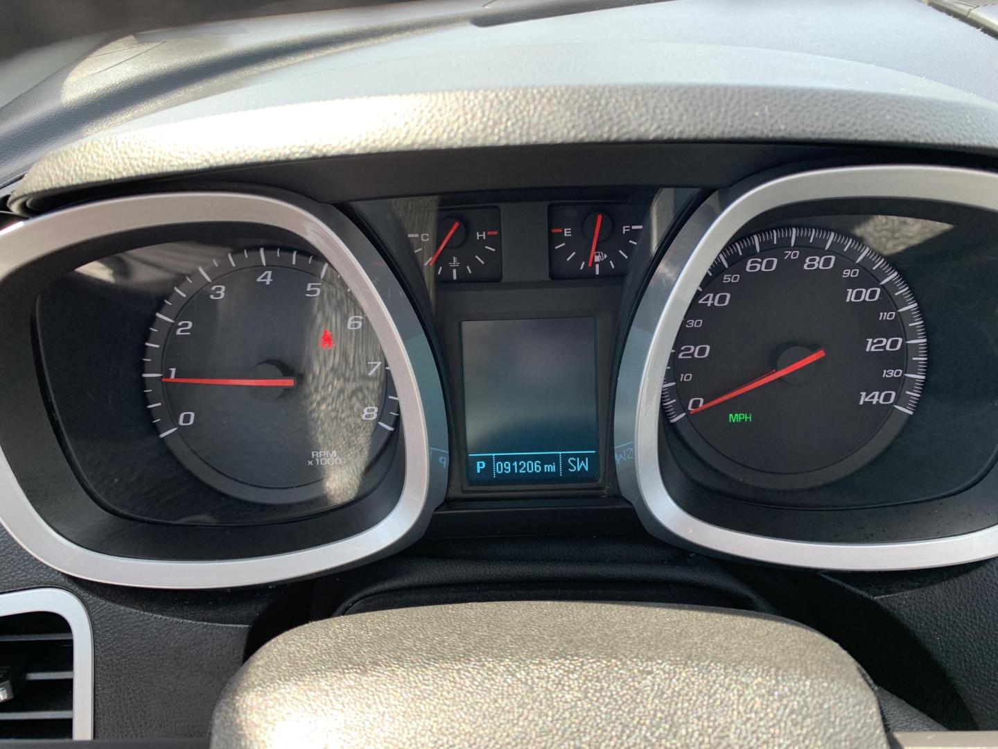 2013 GRAY /GRAY Chevrolet Equinox 1LT 2WD (2GNALDEKXD6) with an 2.4L L4 DOHC 16V engine, Automatic transmission, located at 506 S. Kingshighway, Cape Girardeau, MO, 63703, (573) 235-5000, 37.294991, -89.553635 - 2013 Chevrolet Equinox 1LT 91,xxx miles Cruise Control Front Wheel Drive Power windows/locks/mirrors We have financing available and we accept trades! Fill out a credit application on our website or come by today! If you have any questions, give us a call at (573) 235-5000 or visit our websi - Photo#22