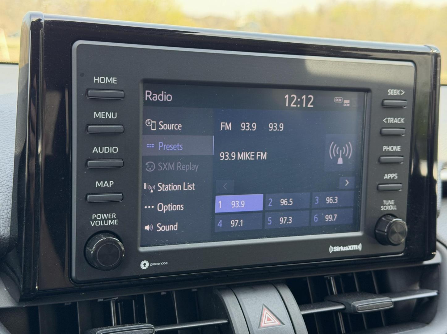 2022 GRAY /Black Toyota RAV4 XLE AWD (2T3P1RFV6NC) with an 2.5L 4 Cyl. engine, Automatic transmission, located at 2990 Old Orchard Rd., Jackson, MO, 63755, 37.354214, -89.612106 - 2022 Toyota RAV4 XLE 1-Owner 135xxx miles All Wheel Drive 2.5L 4 Cyl. Automatic Backup Camera Power Driver Seat Bluetooth Cruise Power Windows/Locks/Mirrors We have financing available and we accept trades! Fill out a credit application on our website or come by today! If you have any qu - Photo#25