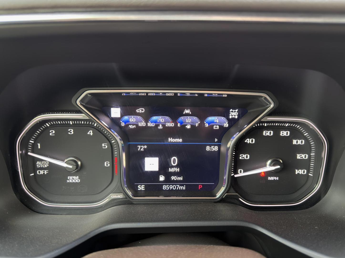 2021 WHITE /Brown GMC Yukon XL Denali 4WD (1GKS2JKLXMR) with an 6.2L V8 engine, Automatic transmission, located at 2990 Old Orchard Rd., Jackson, MO, 63755, 37.354214, -89.612106 - 2021 GMC Yukon XL Denali 85xxx miles 4 Wheel Drive 6.2L V8 Automatic Leather 3rd Row Navigation Rear Entertainment Backup Camera Power/Heated/Cooled Seats Heated Rear Seats Heated Steering Wheel Sunroof Power Running Boards Bluetooth Remote Start Cruise Power Windows/Locks/Mirrors - Photo#1