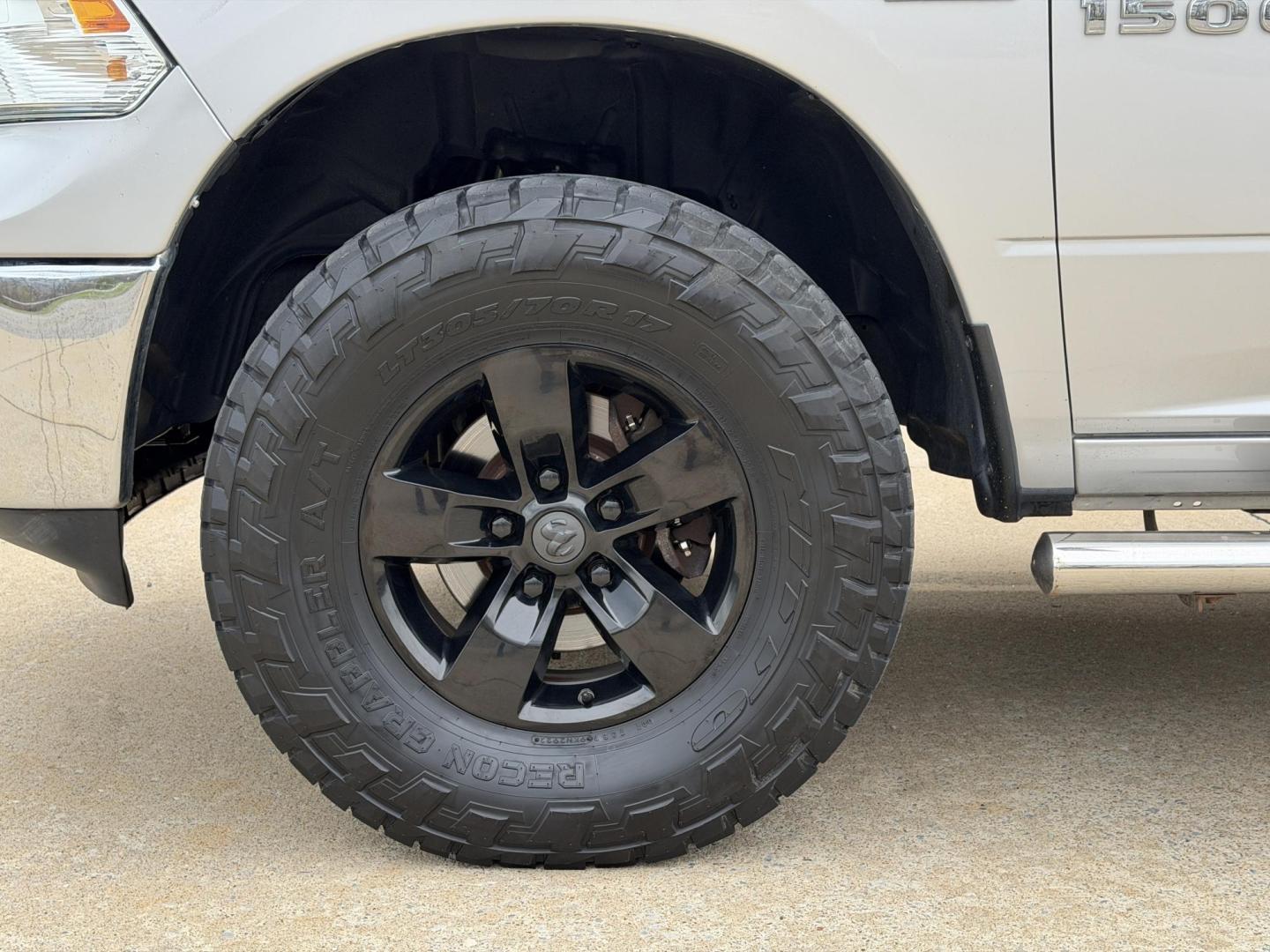 2016 SILVER /Gray RAM 1500 Tradesman Quad Cab 4WD (1C6RR7FT9GS) with an 5.7L V8 engine, Automatic transmission, located at 2990 Old Orchard Rd., Jackson, MO, 63755, 37.354214, -89.612106 - 2016 Ram 1500 Tradesman 129xxx miles 4x4 5.7L V8 HEMI Automatic Backup Camera Bluetooth Cruise Power Windows/Locks/Mirrors We have financing available and we accept trades! Fill out a credit application on our website or come by today! If you have any questions, give us a call at (573) 204 - Photo#31