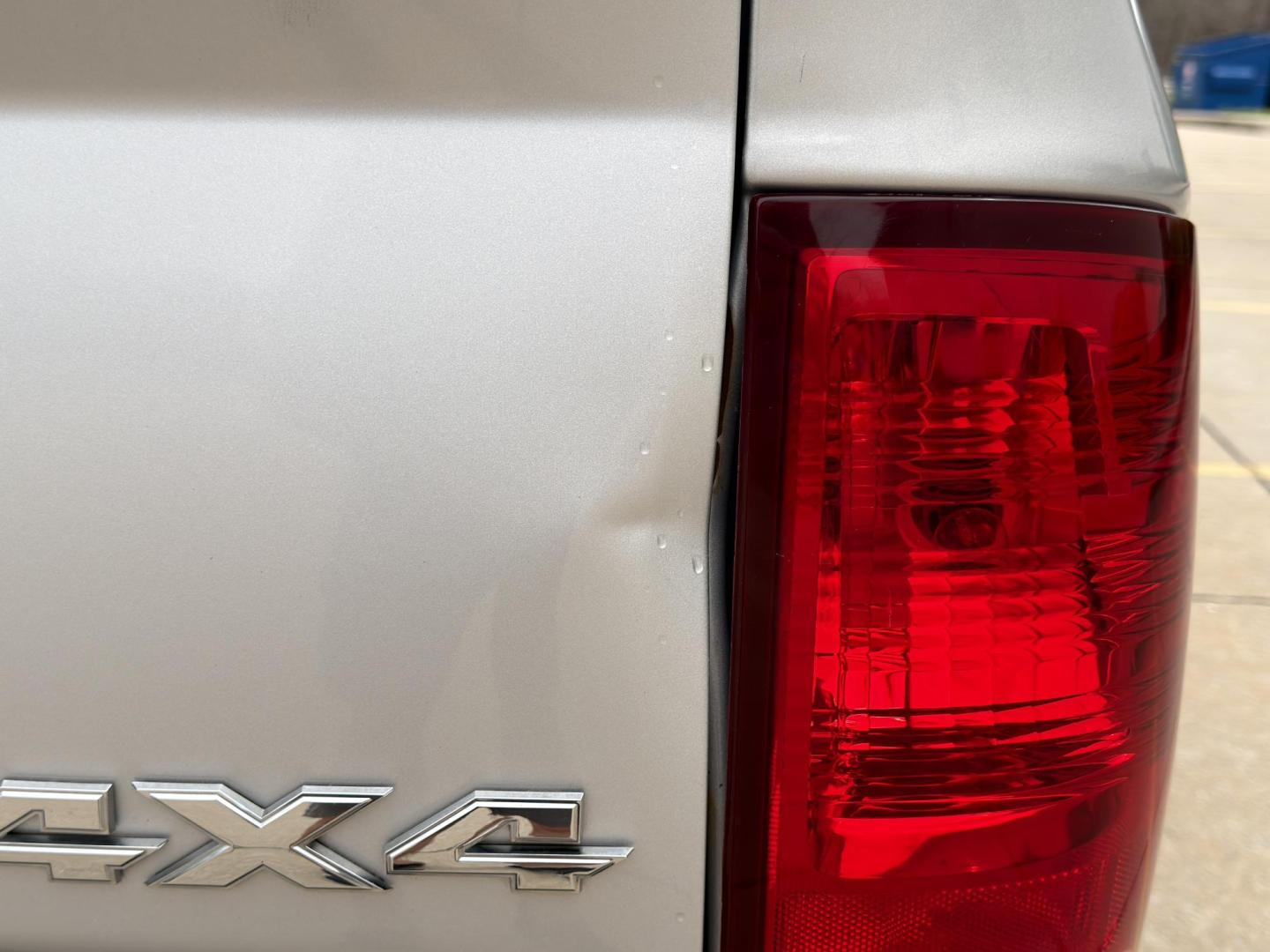 2016 SILVER /Gray RAM 1500 Tradesman Quad Cab 4WD (1C6RR7FT9GS) with an 5.7L V8 engine, Automatic transmission, located at 2990 Old Orchard Rd., Jackson, MO, 63755, 37.354214, -89.612106 - 2016 Ram 1500 Tradesman 129xxx miles 4x4 5.7L V8 HEMI Automatic Backup Camera Bluetooth Cruise Power Windows/Locks/Mirrors We have financing available and we accept trades! Fill out a credit application on our website or come by today! If you have any questions, give us a call at (573) 204 - Photo#35