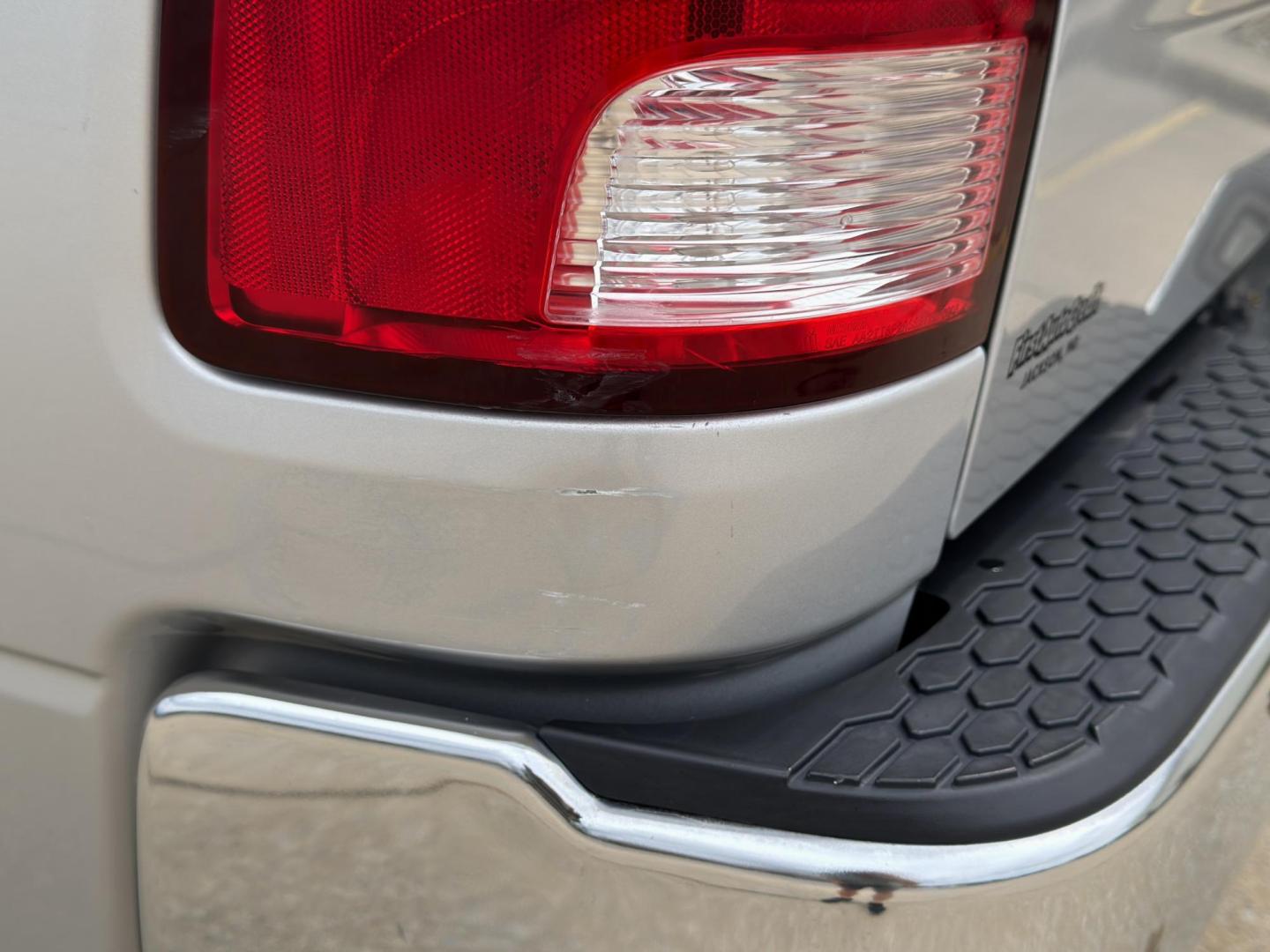 2016 SILVER /Gray RAM 1500 Tradesman Quad Cab 4WD (1C6RR7FT9GS) with an 5.7L V8 engine, Automatic transmission, located at 2990 Old Orchard Rd., Jackson, MO, 63755, 37.354214, -89.612106 - 2016 Ram 1500 Tradesman 129xxx miles 4x4 5.7L V8 HEMI Automatic Backup Camera Bluetooth Cruise Power Windows/Locks/Mirrors We have financing available and we accept trades! Fill out a credit application on our website or come by today! If you have any questions, give us a call at (573) 204 - Photo#40