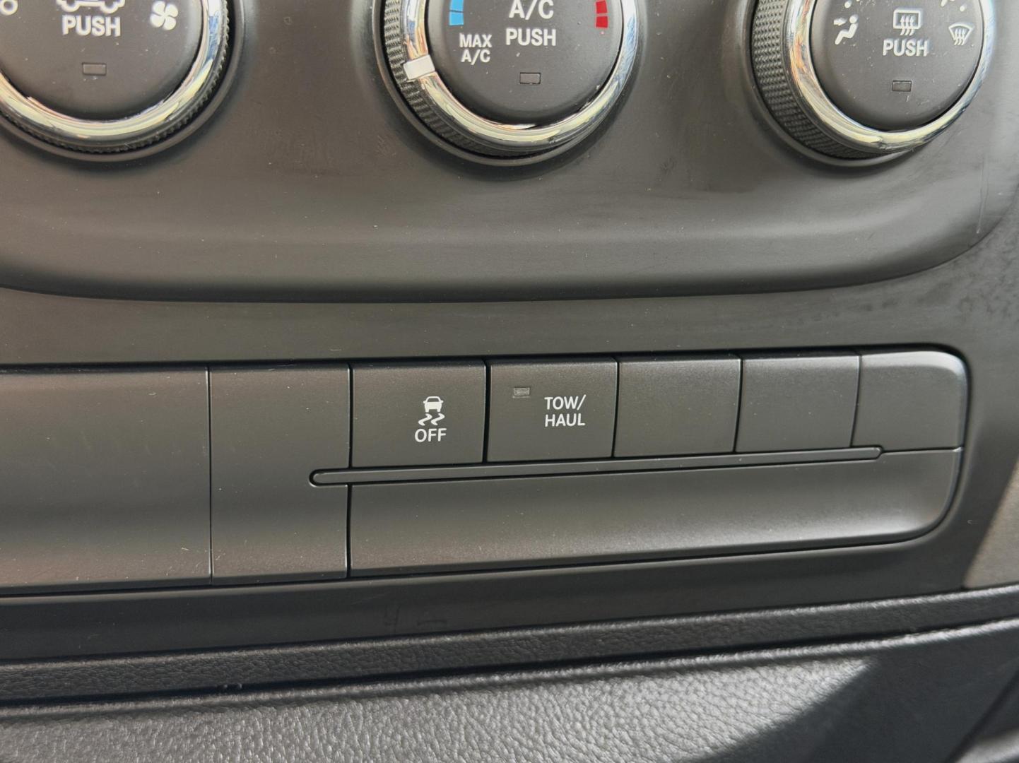 2016 SILVER /Gray RAM 1500 Tradesman Quad Cab 4WD (1C6RR7FT9GS) with an 5.7L V8 engine, Automatic transmission, located at 2990 Old Orchard Rd., Jackson, MO, 63755, 37.354214, -89.612106 - 2016 Ram 1500 Tradesman 129xxx miles 4x4 5.7L V8 HEMI Automatic Backup Camera Bluetooth Cruise Power Windows/Locks/Mirrors We have financing available and we accept trades! Fill out a credit application on our website or come by today! If you have any questions, give us a call at (573) 204 - Photo#25