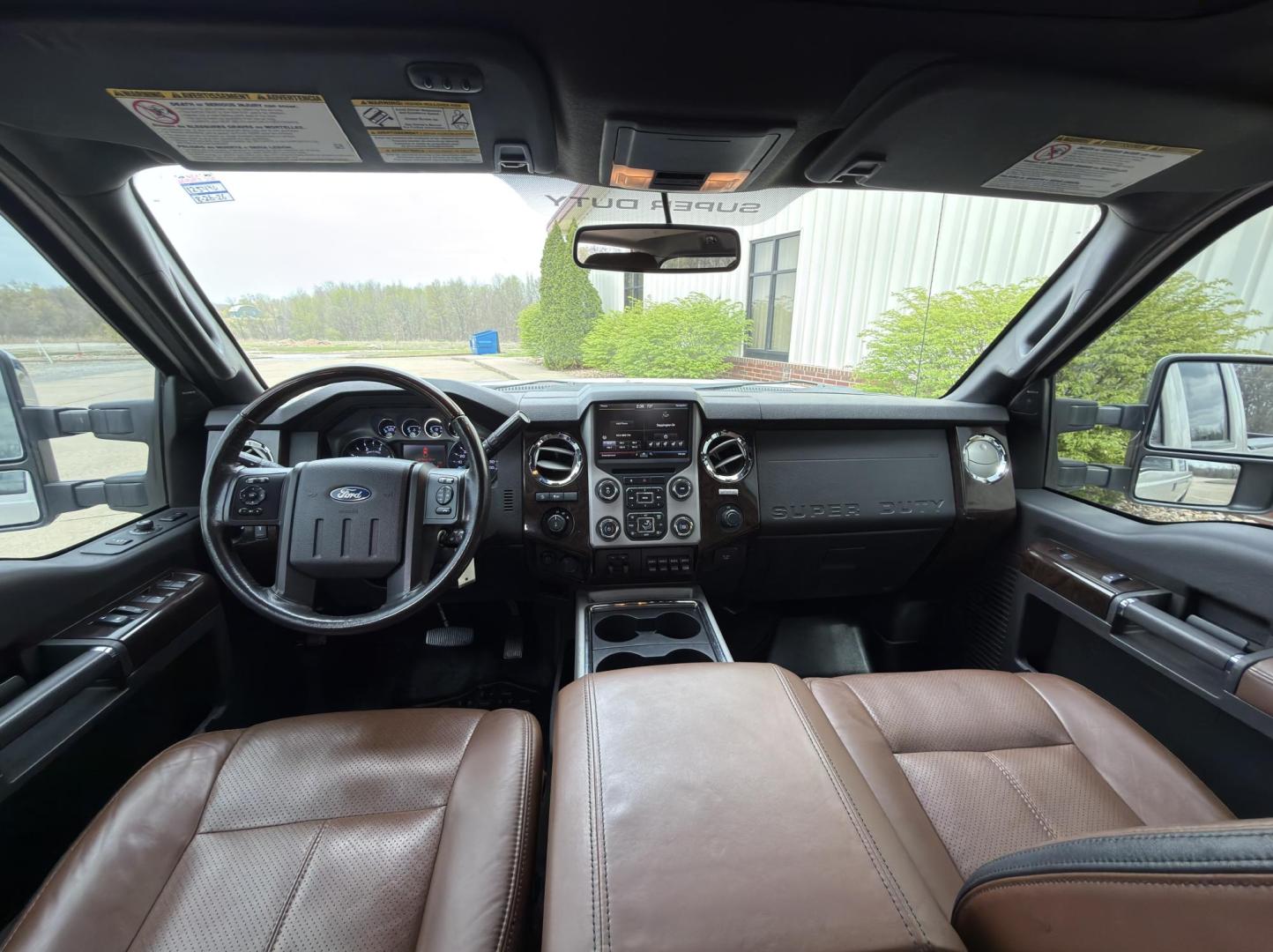 2016 WHITE /Tan Ford F-250 SD Lariat Crew Cab 4WD (1FT7W2BT3GE) with an 6.7L V8 DIESEL engine, Automatic transmission, located at 2990 Old Orchard Rd., Jackson, MO, 63755, 37.354214, -89.612106 - 2016 Ford F-250 Super Duty Lariat 120xxx miles 4x4 6.7L V8 Diesel Automatic Leather Navigation Power/Heated/Cooled Seats Heated Steering Wheel Backup Camera Sunroof Bluetooth Remote Start Cruise Power Windows/Locks/Mirrors We have financing available and we accept trades! Fill out a c - Photo#24