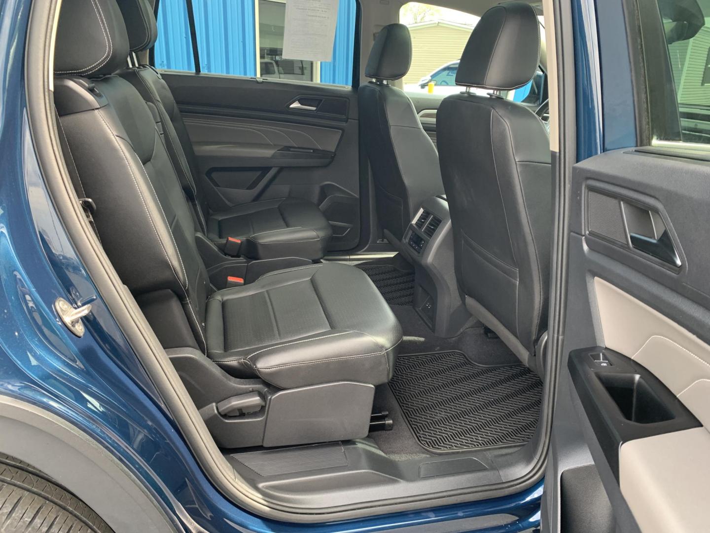2021 BLUE /BLACK Volkswagen Atlas V6 SEL 4MOTION (1V2BR2CAXMC) with an 3.6L V6 DOHC 24V engine, Automatic transmission, located at 506 S. Kingshighway, Cape Girardeau, MO, 63703, (573) 235-5000, 37.294991, -89.553635 - 2021 Volkswagen Atlas V6 SEL 4MOTION 48,xxx miles One Owner! AWD Heated Seats Bluetooth Adaptive Cruise Backup Camera 3rd. Row Sunroof We have financing available and we accept trades! Fill out a credit application on our website or come by today! If you have any questions, give us a ca - Photo#14