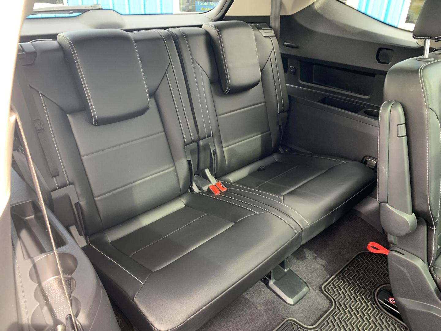 2021 BLUE /BLACK Volkswagen Atlas V6 SEL 4MOTION (1V2BR2CAXMC) with an 3.6L V6 DOHC 24V engine, Automatic transmission, located at 506 S. Kingshighway, Cape Girardeau, MO, 63703, (573) 235-5000, 37.294991, -89.553635 - 2021 Volkswagen Atlas V6 SEL 4MOTION 48,xxx miles One Owner! AWD Heated Seats Bluetooth Adaptive Cruise Backup Camera 3rd. Row Sunroof We have financing available and we accept trades! Fill out a credit application on our website or come by today! If you have any questions, give us a ca - Photo#15