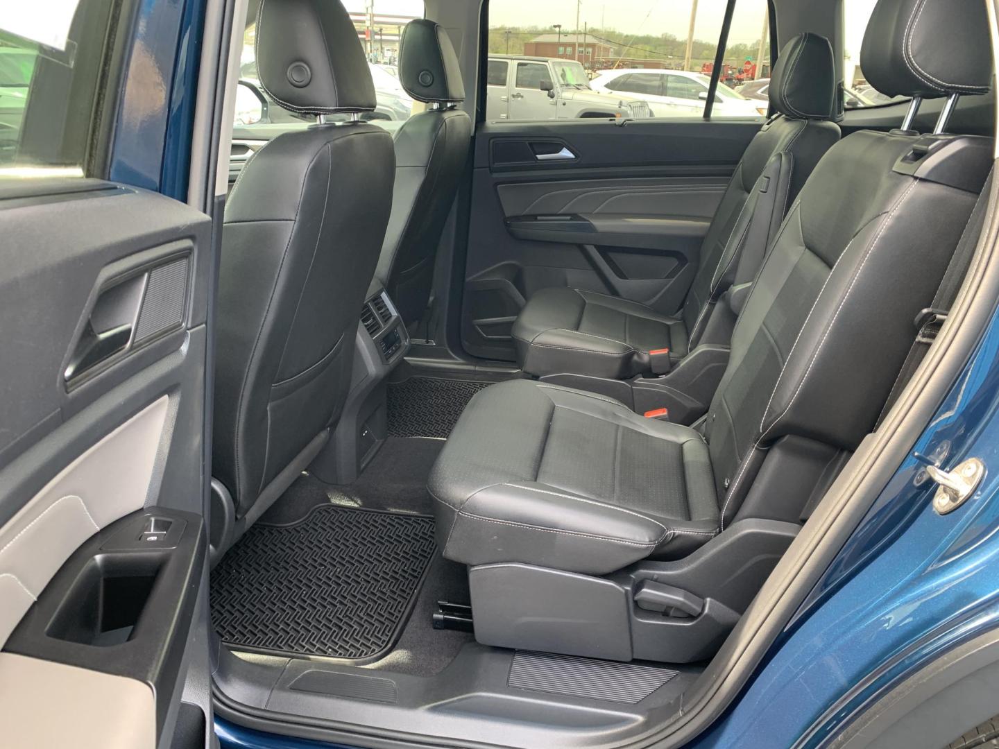 2021 BLUE /BLACK Volkswagen Atlas V6 SEL 4MOTION (1V2BR2CAXMC) with an 3.6L V6 DOHC 24V engine, Automatic transmission, located at 506 S. Kingshighway, Cape Girardeau, MO, 63703, (573) 235-5000, 37.294991, -89.553635 - 2021 Volkswagen Atlas V6 SEL 4MOTION 48,xxx miles One Owner! AWD Heated Seats Bluetooth Adaptive Cruise Backup Camera 3rd. Row Sunroof We have financing available and we accept trades! Fill out a credit application on our website or come by today! If you have any questions, give us a ca - Photo#19