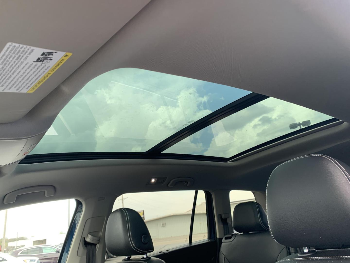 2021 BLUE /BLACK Volkswagen Atlas V6 SEL 4MOTION (1V2BR2CAXMC) with an 3.6L V6 DOHC 24V engine, Automatic transmission, located at 506 S. Kingshighway, Cape Girardeau, MO, 63703, (573) 235-5000, 37.294991, -89.553635 - 2021 Volkswagen Atlas V6 SEL 4MOTION 48,xxx miles One Owner! AWD Heated Seats Bluetooth Adaptive Cruise Backup Camera 3rd. Row Sunroof We have financing available and we accept trades! Fill out a credit application on our website or come by today! If you have any questions, give us a ca - Photo#29