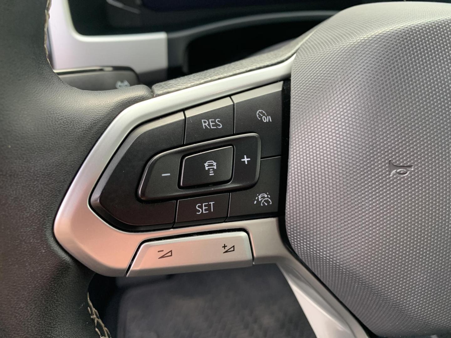 2021 BLUE /BLACK Volkswagen Atlas V6 SEL 4MOTION (1V2BR2CAXMC) with an 3.6L V6 DOHC 24V engine, Automatic transmission, located at 506 S. Kingshighway, Cape Girardeau, MO, 63703, (573) 235-5000, 37.294991, -89.553635 - 2021 Volkswagen Atlas V6 SEL 4MOTION 48,xxx miles One Owner! AWD Heated Seats Bluetooth Adaptive Cruise Backup Camera 3rd. Row Sunroof We have financing available and we accept trades! Fill out a credit application on our website or come by today! If you have any questions, give us a ca - Photo#25