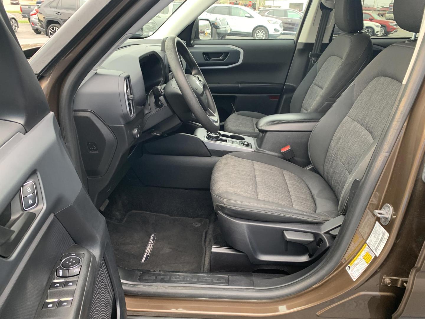 2022 Bronze /GRAY Ford Bronco Sport Big Bend (3FMCR9B69NR) with an 1.5L L3 engine, 8A transmission, located at 506 S. Kingshighway, Cape Girardeau, MO, 63703, (573) 235-5000, 37.294991, -89.553635 - 2022 Ford Bronco Sport Big Bend 38,xxx miles One Owner! 4WD Cruise Bluetooth Power Windows/Locks/Mirrors We have financing available and we accept trades! Fill out a credit application on our website or come by today! If you have any questions, give us a call at (573) 235-5000 or visit our - Photo#19