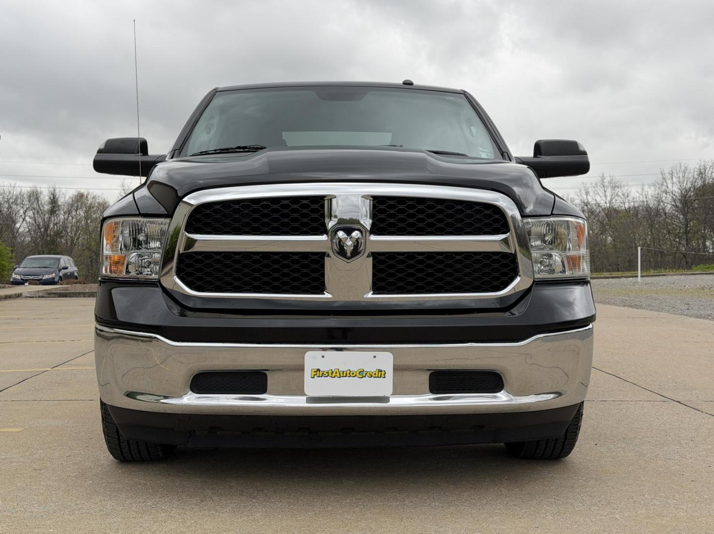 2022 BLACK /Gray RAM 1500 Classic Tradesman Crew Cab SWB 4WD (3C6RR7KT0NG) with an 5.7L V8 engine, Automatic transmission, located at 2990 Old Orchard Rd., Jackson, MO, 63755, 37.354214, -89.612106 - 2022 Ram 1500 Classic Tradesman 1-Owner 133xxx miles 4x4 5.7L V8 Automatic Backup Camera Bluetooth Cruise Power Windows/Locks/Mirrors We have financing available and we accept trades! Fill out a credit application on our website or come by today! If you have any questions, give us a call - Photo#10