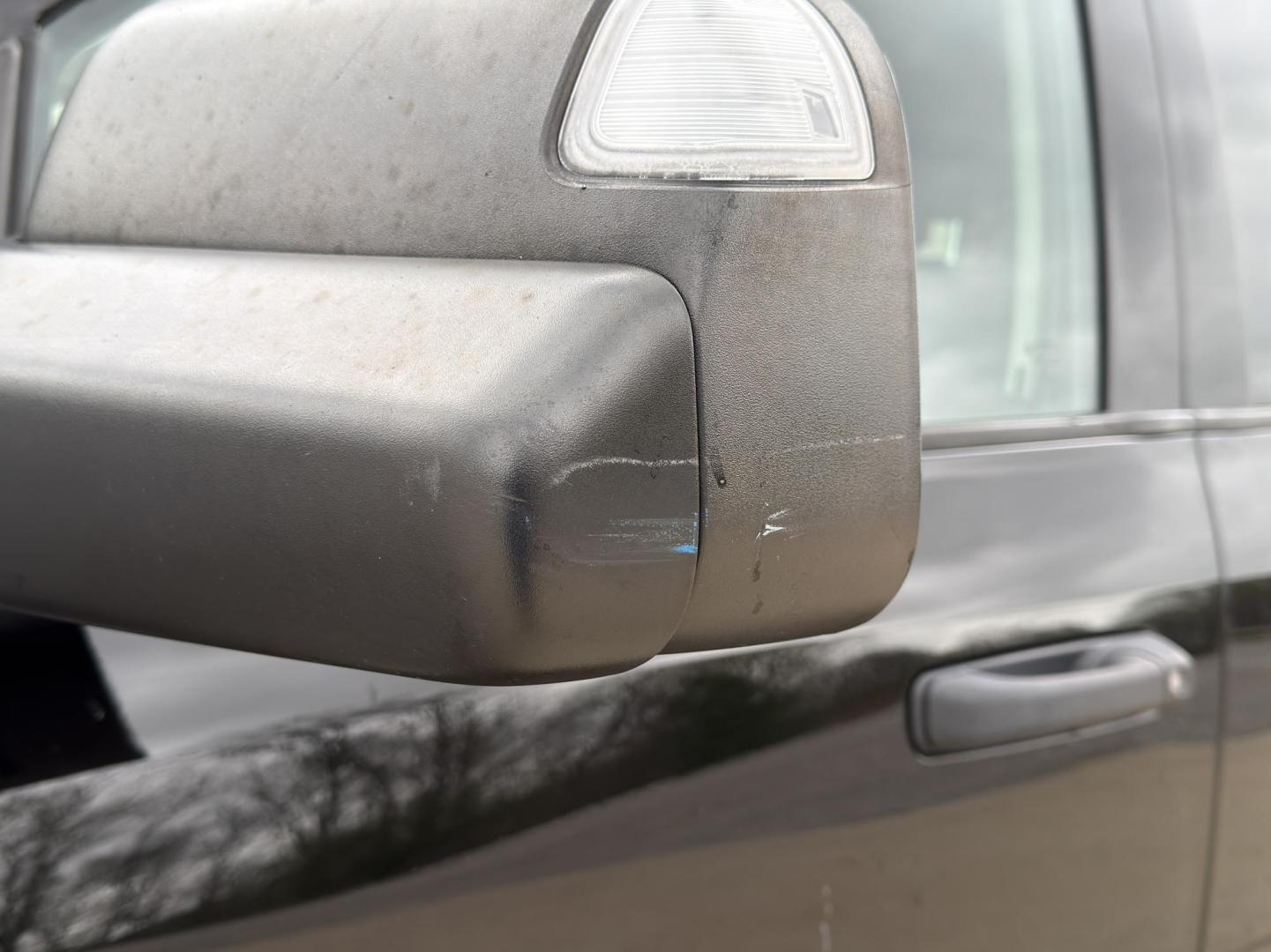 2022 BLACK /Gray RAM 1500 Classic Tradesman Crew Cab SWB 4WD (3C6RR7KT0NG) with an 5.7L V8 engine, Automatic transmission, located at 2990 Old Orchard Rd., Jackson, MO, 63755, 37.354214, -89.612106 - 2022 Ram 1500 Classic Tradesman 1-Owner 133xxx miles 4x4 5.7L V8 Automatic Backup Camera Bluetooth Cruise Power Windows/Locks/Mirrors We have financing available and we accept trades! Fill out a credit application on our website or come by today! If you have any questions, give us a call - Photo#36