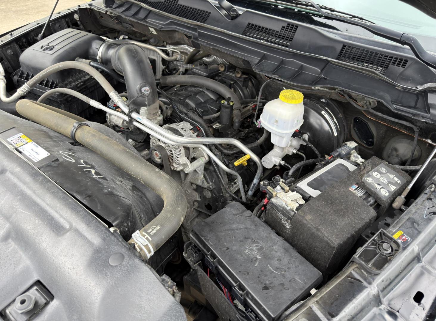 2022 BLACK /Gray RAM 1500 Classic Tradesman Crew Cab SWB 4WD (3C6RR7KT0NG) with an 5.7L V8 engine, Automatic transmission, located at 2990 Old Orchard Rd., Jackson, MO, 63755, 37.354214, -89.612106 - 2022 Ram 1500 Classic Tradesman 1-Owner 133xxx miles 4x4 5.7L V8 Automatic Backup Camera Bluetooth Cruise Power Windows/Locks/Mirrors We have financing available and we accept trades! Fill out a credit application on our website or come by today! If you have any questions, give us a call - Photo#30