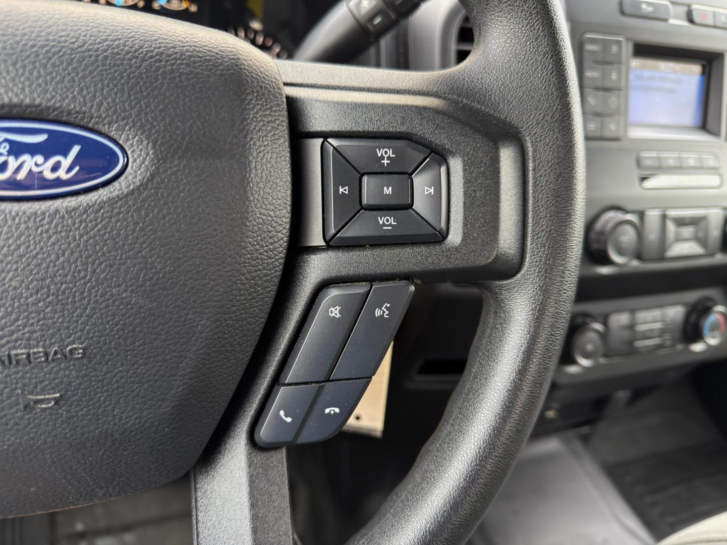 2020 WHITE /Gray Ford F-150 XL SuperCab 8-ft. 2WD (1FTEX1C43LK) with an 3.5L V6 engine, Automatic transmission, located at 2990 Old Orchard Rd., Jackson, MO, 63755, 37.354214, -89.612106 - 2020 Ford F-150 XL 1-Owner 101xxx miles Rear Wheel Drive 3.5L V6 Automatic Backup Camera Bluetooth Cruise Power Windows/Locks/Mirrors We have financing available and we accept trades! Fill out a credit application on our website or come by today! If you have any questions, give us a call - Photo#22