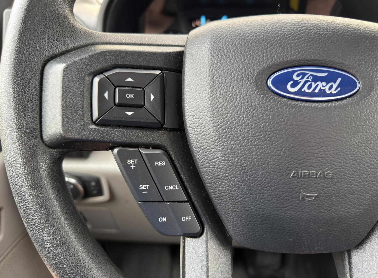 2020 WHITE /Gray Ford F-150 XL SuperCab 8-ft. 2WD (1FTEX1C43LK) with an 3.5L V6 engine, Automatic transmission, located at 2990 Old Orchard Rd., Jackson, MO, 63755, 37.354214, -89.612106 - 2020 Ford F-150 XL 1-Owner 101xxx miles Rear Wheel Drive 3.5L V6 Automatic Backup Camera Bluetooth Cruise Power Windows/Locks/Mirrors We have financing available and we accept trades! Fill out a credit application on our website or come by today! If you have any questions, give us a call - Photo#21