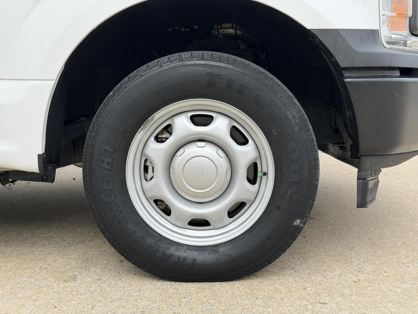 2020 WHITE /Gray Ford F-150 XL SuperCab 8-ft. 2WD (1FTEX1C43LK) with an 3.5L V6 engine, Automatic transmission, located at 2990 Old Orchard Rd., Jackson, MO, 63755, 37.354214, -89.612106 - 2020 Ford F-150 XL 1-Owner 101xxx miles Rear Wheel Drive 3.5L V6 Automatic Backup Camera Bluetooth Cruise Power Windows/Locks/Mirrors We have financing available and we accept trades! Fill out a credit application on our website or come by today! If you have any questions, give us a call - Photo#36