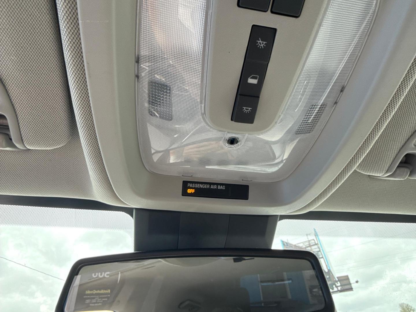 2014 BLUE /GRAY Chevrolet Equinox LT 2WD (2GNALBEK6E6) with an 2.4L L4 engine, Automatic transmission, located at 506 S. Kingshighway, Cape Girardeau, MO, 63703, (573) 235-5000, 37.294991, -89.553635 - 2013 Chevrolet Equinox 1LT 91,xxx miles 2.4L 4 CYL Automatic Back Up Camera Cruise Control Front Wheel Drive Power windows/locks/mirrors We have financing available and we accept trades! Fill out a credit application on our website or come by today! If you have any questions, give us a call - Photo#23