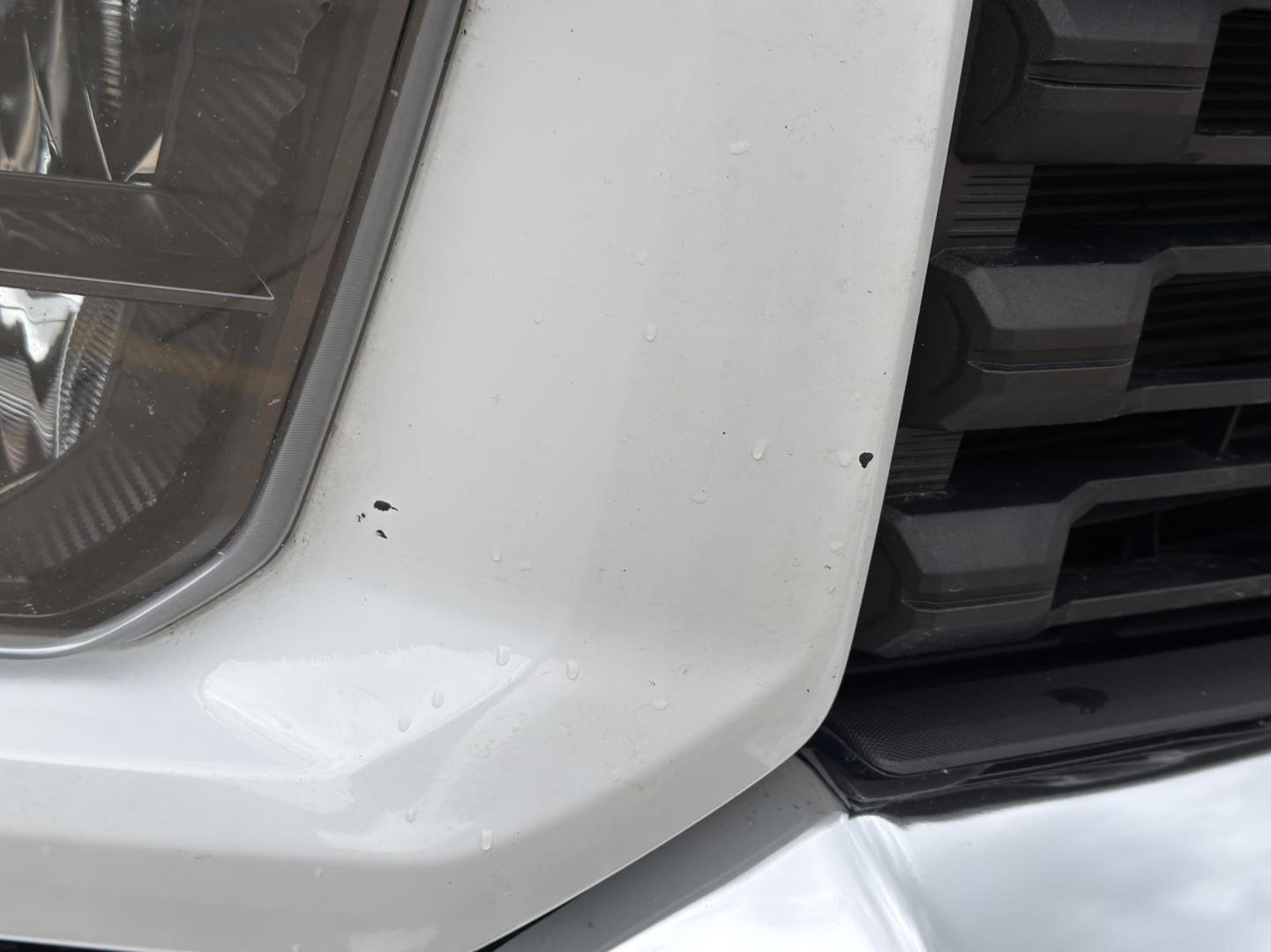 2021 WHITE /Black Chevrolet Silverado 2500HD Work Truck Regular Cab 4WD (1GC3YLE73MF) with an 6.6L V8 engine, Automatic transmission, located at 2990 Old Orchard Rd., Jackson, MO, 63755, 37.354214, -89.612106 - 2021 Chevrolet Silverado 2500HD 1-Owner 188xxx miles 4x4 6.6L V8 Automatic Backup Camera Bluetooth Cruise Power Windows/Locks/Mirrors We have financing available and we accept trades! Fill out a credit application on our website or come by today! If you have any questions, give us a call - Photo#45