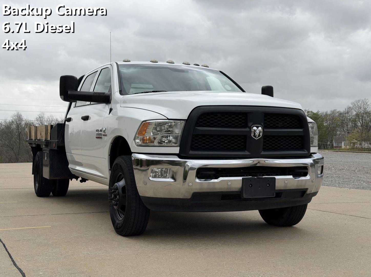 2018 WHITE /Gray RAM 3500 Crew Cab 4WD DRW (3C7WRTCLXJG) with an 6.7L I6 TURBO DIESEL engine, Automatic transmission, located at 2990 Old Orchard Rd., Jackson, MO, 63755, 37.354214, -89.612106 - 2018 Ram 3500 Heavy Duty Chassis 257xxx miles 4x4 6.7L I6 Turbo Diesel Automatic Backup Camera Bluetooth Cruise Power Windows/Locks/Mirrors We have financing available and we accept trades! Fill out a credit application on our website or come by today! If you have any questions, give us a - Photo#0