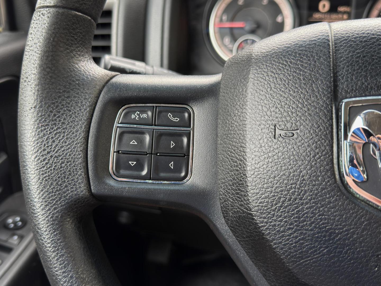 2018 WHITE /Gray RAM 3500 Crew Cab 4WD DRW (3C7WRTCLXJG) with an 6.7L I6 TURBO DIESEL engine, Automatic transmission, located at 2990 Old Orchard Rd., Jackson, MO, 63755, 37.354214, -89.612106 - 2018 Ram 3500 Heavy Duty Chassis 257xxx miles 4x4 6.7L I6 Turbo Diesel Automatic Backup Camera Bluetooth Cruise Power Windows/Locks/Mirrors We have financing available and we accept trades! Fill out a credit application on our website or come by today! If you have any questions, give us a - Photo#21