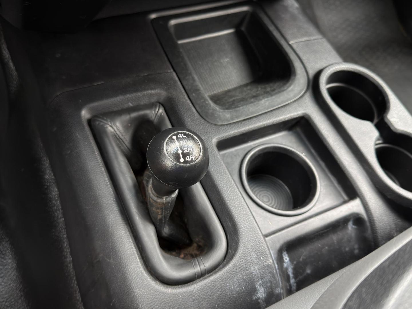 2018 WHITE /Gray RAM 3500 Crew Cab 4WD DRW (3C7WRTCLXJG) with an 6.7L I6 TURBO DIESEL engine, Automatic transmission, located at 2990 Old Orchard Rd., Jackson, MO, 63755, 37.354214, -89.612106 - 2018 Ram 3500 Heavy Duty Chassis 257xxx miles 4x4 6.7L I6 Turbo Diesel Automatic Backup Camera Bluetooth Cruise Power Windows/Locks/Mirrors We have financing available and we accept trades! Fill out a credit application on our website or come by today! If you have any questions, give us a - Photo#2