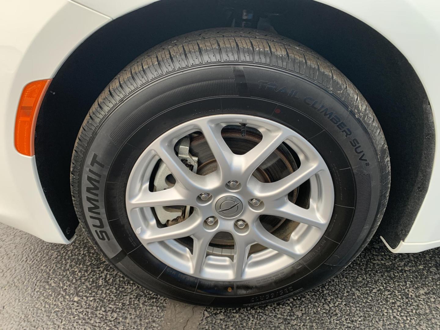 2022 WHITE /BLACK Chrysler Voyager LX (2C4RC1CG7NR) with an 3.6L V6 DOHC 24V engine, Automatic transmission, located at 506 S. Kingshighway, Cape Girardeau, MO, 63703, (573) 235-5000, 37.294991, -89.553635 - 2022 Chrysler Voyager LX One Owner 79,xxx miles CarPlay Heated Seats Heated Steering Wheel Power sliding doors Bluetooth Cruise Backup Camera We have financing available and we accept trades! Fill out a credit application on our website or come by today! If you have any questions, give - Photo#32