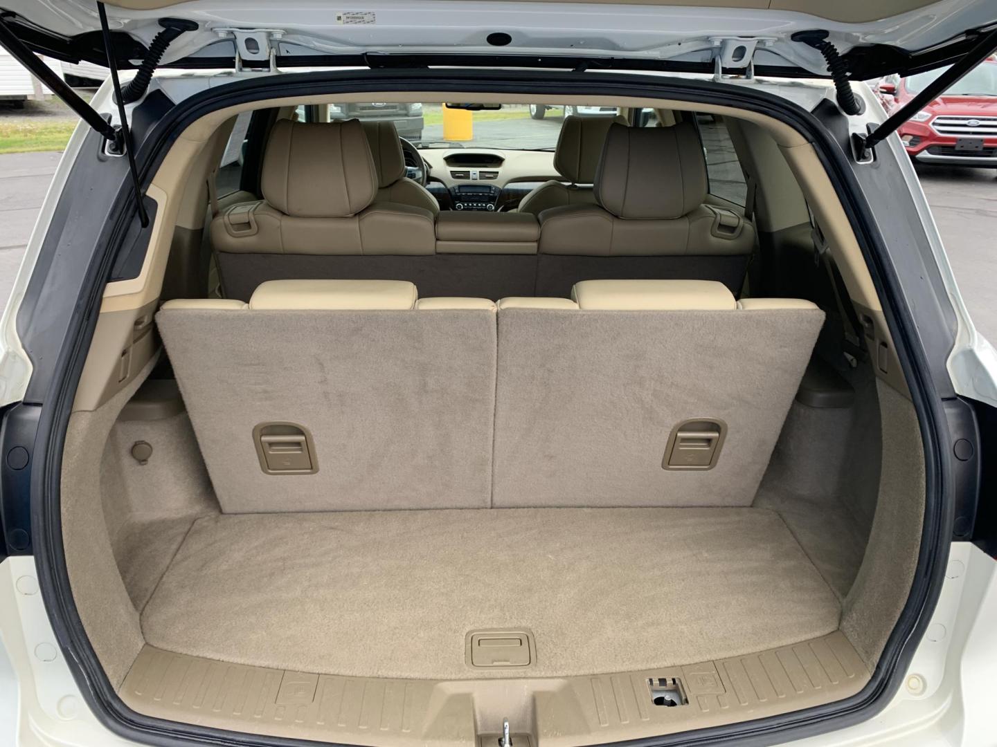 2013 WHITE /TAN Acura MDX SH (2HNYD2H28DH) with an 3.5L V6 SOHC 24V engine, Automatic transmission, located at 506 S. Kingshighway, Cape Girardeau, MO, 63703, (573) 235-5000, 37.294991, -89.553635 - 2013 Acura MDX 87,xxx miles AWD Heated Seats Power Seats Cruise Control Sunroof Backup Camera 3rd. Row We have financing available and we accept trades! Fill out a credit application on our website or come by today! If you have any questions, give us a call at (573) 235-5000 or visit our - Photo#7