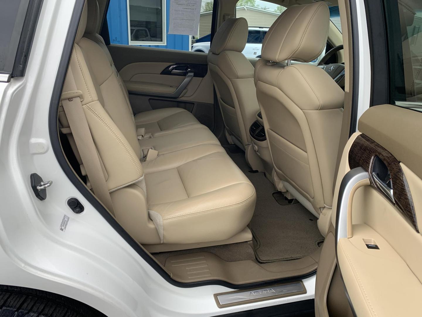 2013 WHITE /TAN Acura MDX SH (2HNYD2H28DH) with an 3.5L V6 SOHC 24V engine, Automatic transmission, located at 506 S. Kingshighway, Cape Girardeau, MO, 63703, (573) 235-5000, 37.294991, -89.553635 - 2013 Acura MDX 87,xxx miles AWD Heated Seats Power Seats Cruise Control Sunroof Backup Camera 3rd. Row We have financing available and we accept trades! Fill out a credit application on our website or come by today! If you have any questions, give us a call at (573) 235-5000 or visit our - Photo#13
