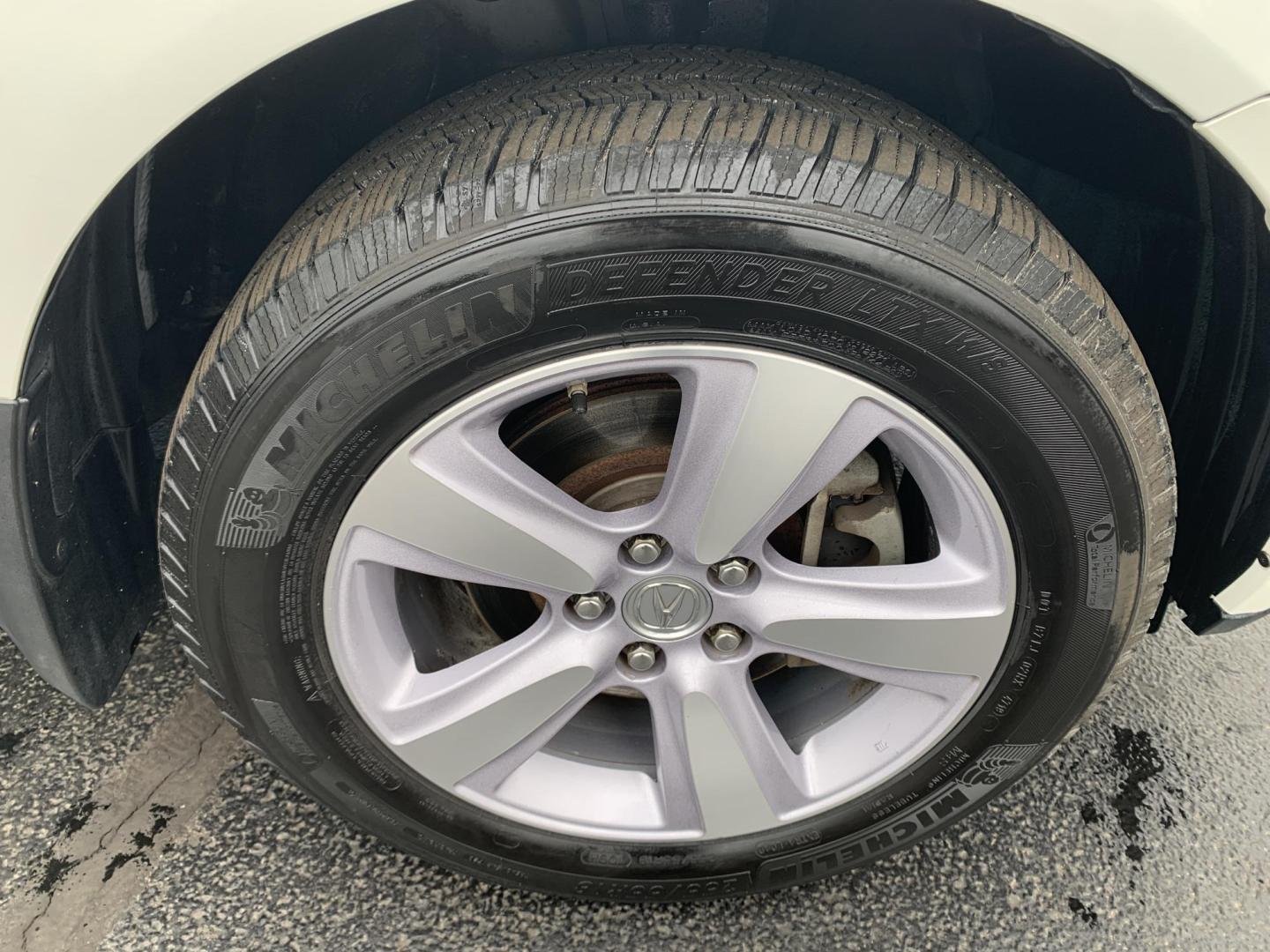 2013 WHITE /TAN Acura MDX SH (2HNYD2H28DH) with an 3.5L V6 SOHC 24V engine, Automatic transmission, located at 506 S. Kingshighway, Cape Girardeau, MO, 63703, (573) 235-5000, 37.294991, -89.553635 - 2013 Acura MDX 87,xxx miles AWD Heated Seats Power Seats Cruise Control Sunroof Backup Camera 3rd. Row We have financing available and we accept trades! Fill out a credit application on our website or come by today! If you have any questions, give us a call at (573) 235-5000 or visit our - Photo#40