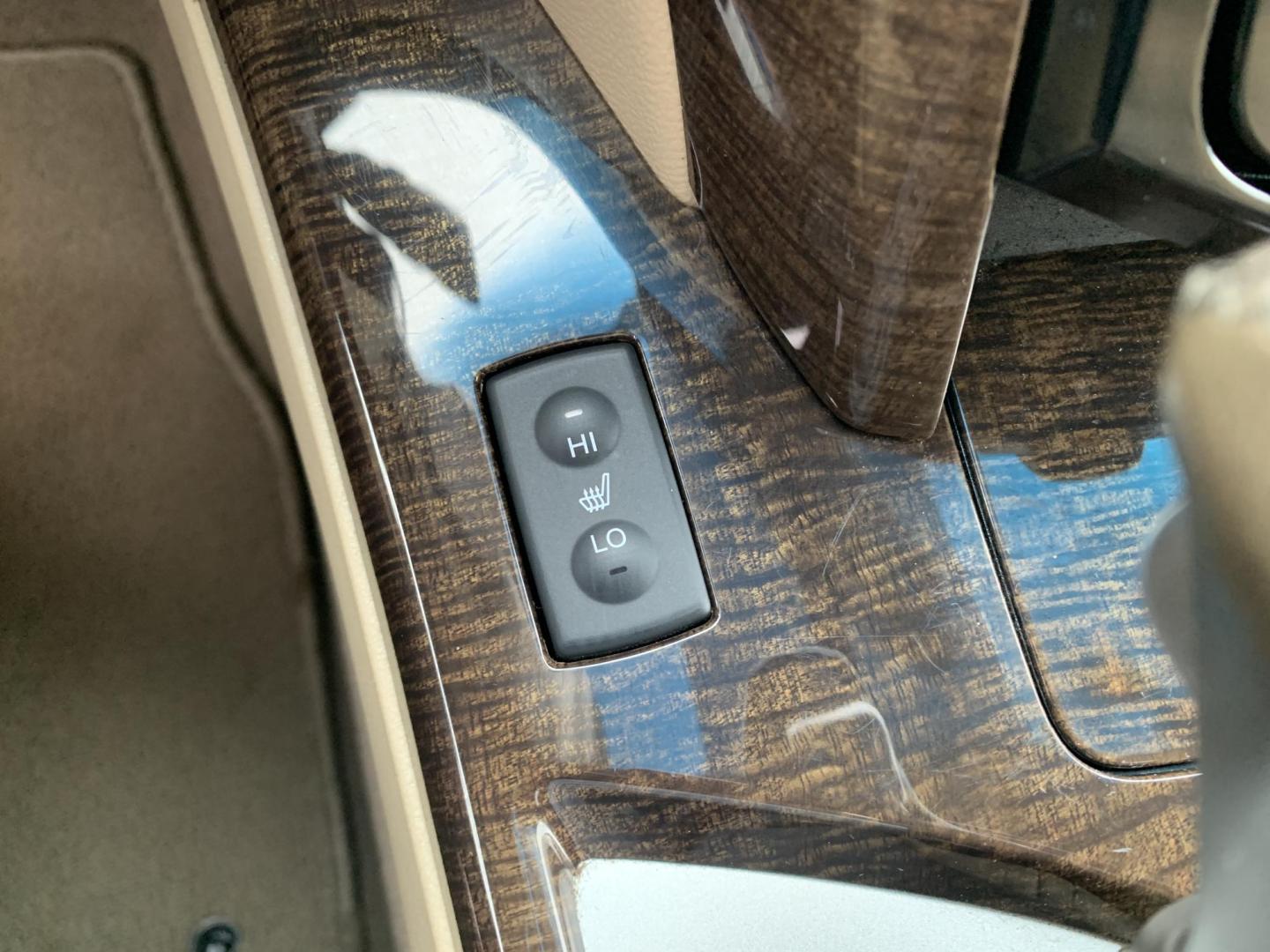 2013 WHITE /TAN Acura MDX SH (2HNYD2H28DH) with an 3.5L V6 SOHC 24V engine, Automatic transmission, located at 506 S. Kingshighway, Cape Girardeau, MO, 63703, (573) 235-5000, 37.294991, -89.553635 - 2013 Acura MDX 87,xxx miles AWD Heated Seats Power Seats Cruise Control Sunroof Backup Camera 3rd. Row We have financing available and we accept trades! Fill out a credit application on our website or come by today! If you have any questions, give us a call at (573) 235-5000 or visit our - Photo#34