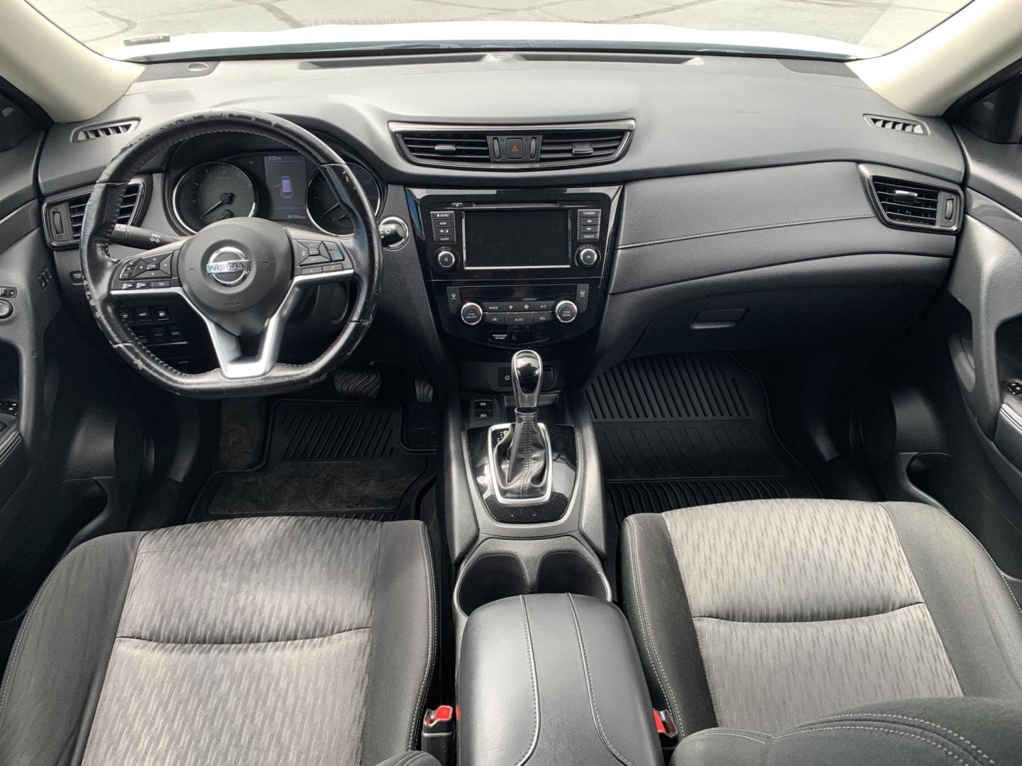 2020 WHITE /BLACK Nissan Rogue S AWD (JN8AT2MV5LW) with an 2.5L L4 DOHC 16V engine, Automatic transmission, located at 506 S. Kingshighway, Cape Girardeau, MO, 63703, (573) 235-5000, 37.294991, -89.553635 - 2020 Nissan Rogue S AWD One Owner 88,xxx miles AWD Cruise Power windows/locks/mirrors Heated Seats Heated Steering Wheel Bluetooth Backup Cam We have financing available and we accept trades! Fill out a credit application on our website or come by today! If you have any questions, give - Photo#17