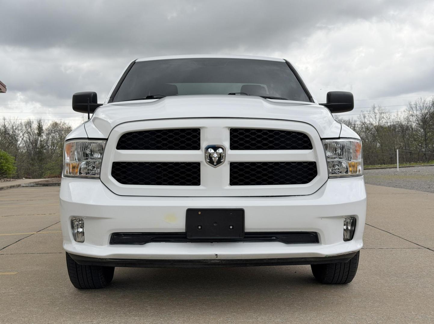 2019 WHITE /Gray RAM 1500 Express Quad Cab 4WD (1C6RR7FT7KS) with an 5.7L V8 HEMI engine, Automatic transmission, located at 2990 Old Orchard Rd., Jackson, MO, 63755, 37.354214, -89.612106 - 2019 Ram 1500 Classic Express 47xxx miles 4x4 5.7L V8 HEMI Automatic Backup Camera Bluetooth Cruise Power Windows/Locks/Mirrors We have financing available and we accept trades! Fill out a credit application on our website or come by today! If you have any questions, give us a call at (573 - Photo#10