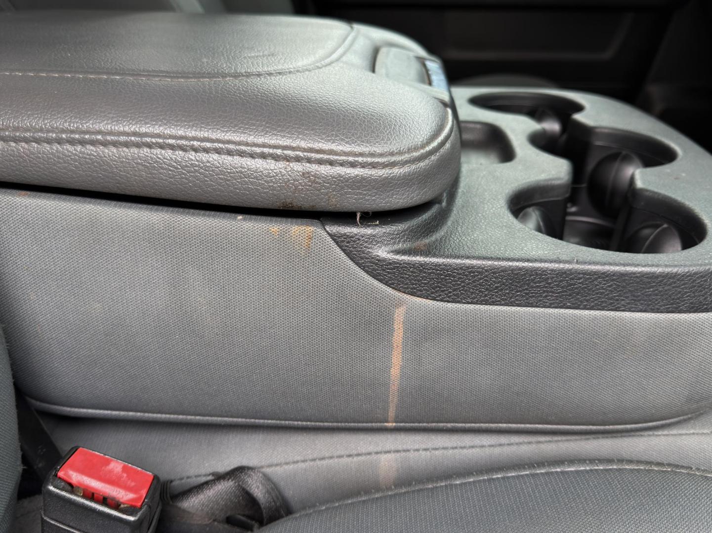 2019 WHITE /Gray RAM 1500 Express Quad Cab 4WD (1C6RR7FT7KS) with an 5.7L V8 HEMI engine, Automatic transmission, located at 2990 Old Orchard Rd., Jackson, MO, 63755, 37.354214, -89.612106 - 2019 Ram 1500 Classic Express 47xxx miles 4x4 5.7L V8 HEMI Automatic Backup Camera Bluetooth Cruise Power Windows/Locks/Mirrors We have financing available and we accept trades! Fill out a credit application on our website or come by today! If you have any questions, give us a call at (573 - Photo#49