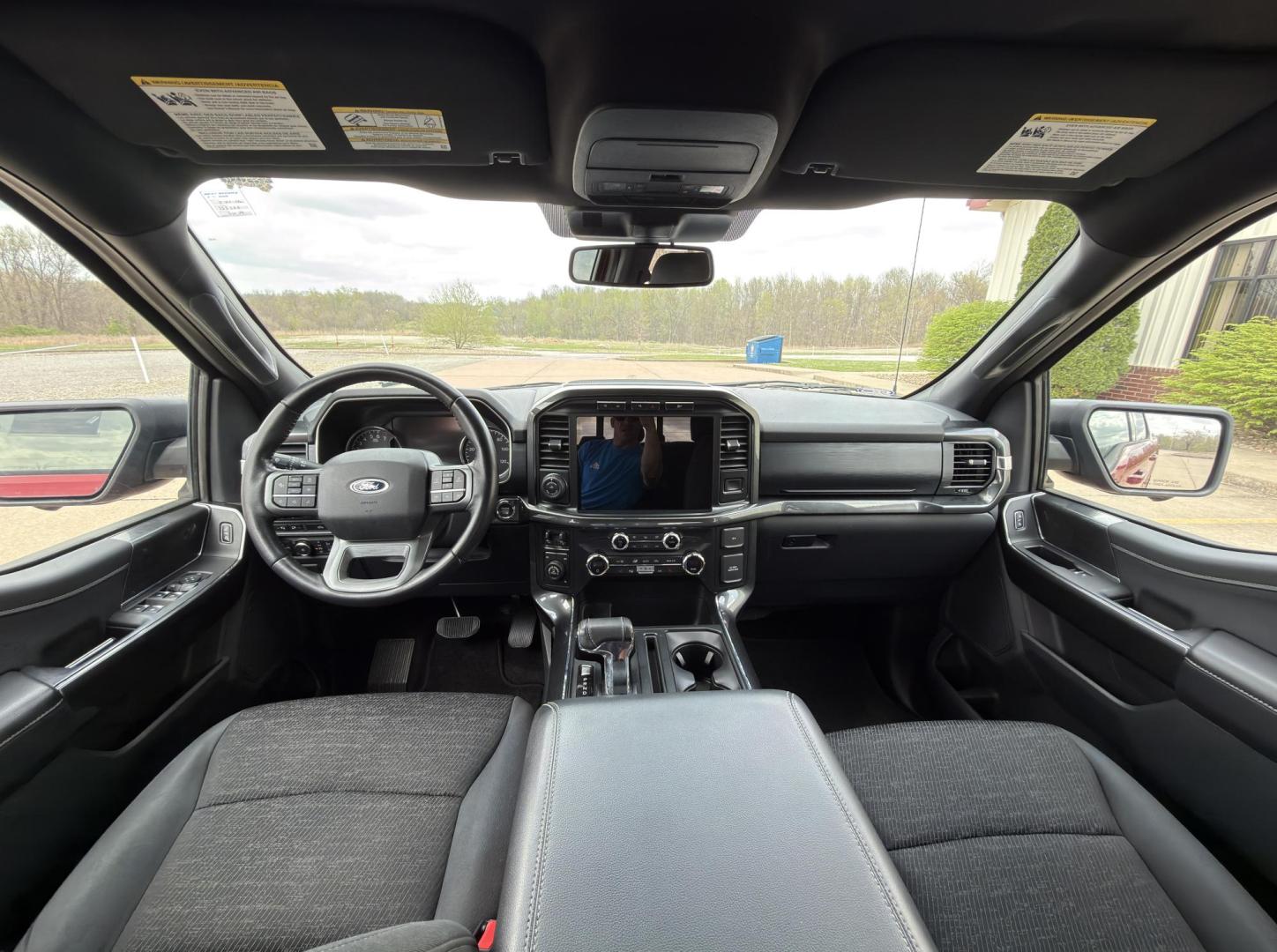 2021 RED /Black Ford F-150 XLT SuperCrew 5.5-ft. Bed 4WD (1FTFW1E83MK) with an 3.5L V6 engine, Automatic transmission, located at 2990 Old Orchard Rd., Jackson, MO, 63755, 37.354214, -89.612106 - 2021 Ford F-150 XLT 1-Owner 148xxx miles 4x4 3.5L V6 Automatic Navigation Backup Camera Power/Heated Seats Bluetooth Remote Start Cruise Power Windows/Locks/Mirrors We have financing available and we accept trades! Fill out a credit application on our website or come by today! If you h - Photo#24