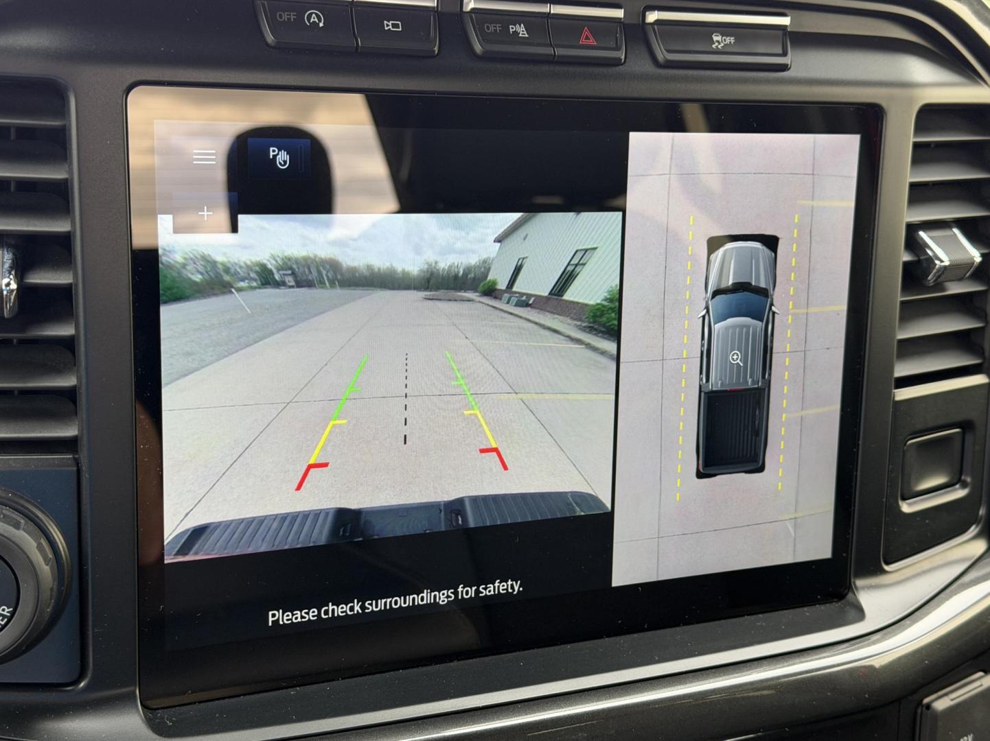 2021 RED /Black Ford F-150 XLT SuperCrew 5.5-ft. Bed 4WD (1FTFW1E83MK) with an 3.5L V6 engine, Automatic transmission, located at 2990 Old Orchard Rd., Jackson, MO, 63755, 37.354214, -89.612106 - 2021 Ford F-150 XLT 1-Owner 148xxx miles 4x4 3.5L V6 Automatic Navigation Backup Camera Power/Heated Seats Bluetooth Remote Start Cruise Power Windows/Locks/Mirrors We have financing available and we accept trades! Fill out a credit application on our website or come by today! If you h - Photo#4