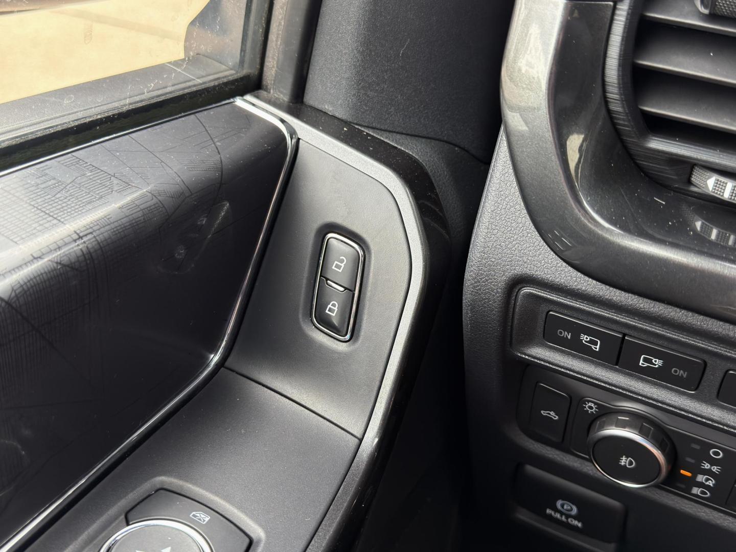 2021 RED /Black Ford F-150 XLT SuperCrew 5.5-ft. Bed 4WD (1FTFW1E83MK) with an 3.5L V6 engine, Automatic transmission, located at 2990 Old Orchard Rd., Jackson, MO, 63755, 37.354214, -89.612106 - 2021 Ford F-150 XLT 1-Owner 148xxx miles 4x4 3.5L V6 Automatic Navigation Backup Camera Power/Heated Seats Bluetooth Remote Start Cruise Power Windows/Locks/Mirrors We have financing available and we accept trades! Fill out a credit application on our website or come by today! If you h - Photo#33