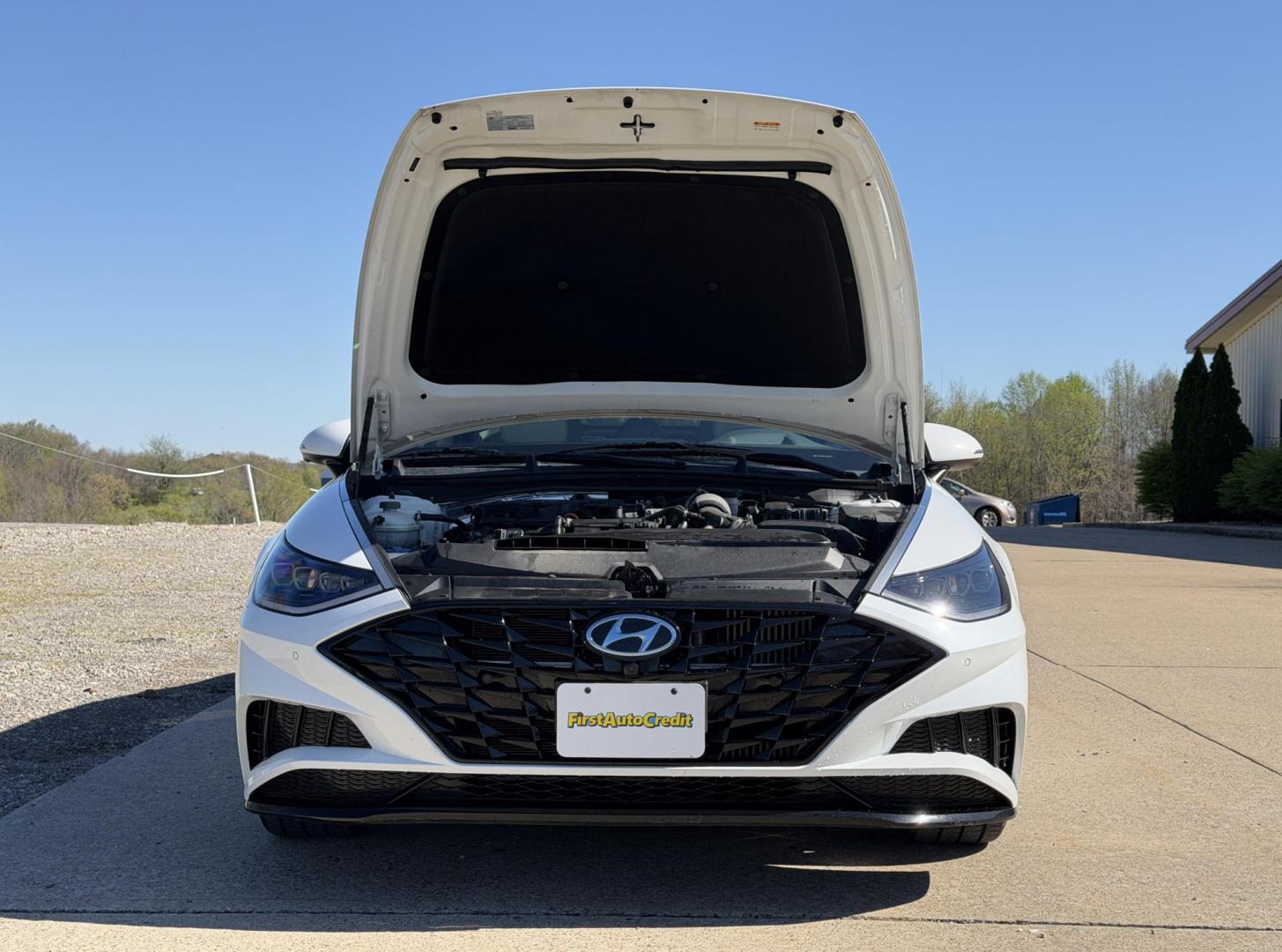 2020 WHITE /Tan Hyundai Sonata Limited (5NPEH4J2XLH) with an 1.6L 4 Cyl. TURBO engine, Automatic transmission, located at 2990 Old Orchard Rd., Jackson, MO, 63755, 37.354214, -89.612106 - 2020 Hyundai Sonata Limited 1-Owner 48xxx miles Front Wheel Drive 1.6L 4 Cyl. Automatic Leather Navigation Power/Heated/Cooled Seats Backup Camera Sunroof Bluetooth Heads Up Display Remote Start Cruise Power Windows/Locks/Mirrors We have financing available and we accept trades! Fill - Photo#39