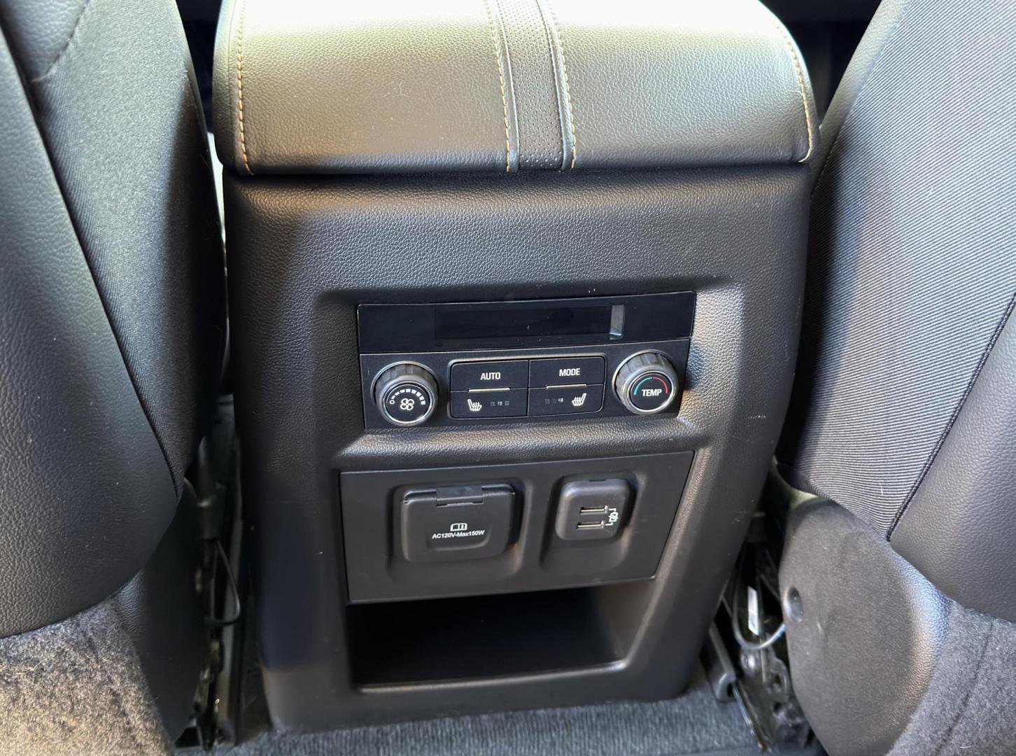 2021 BLACK /Black Chevrolet Traverse Premier AWD (1GNEVKKW2MJ) with an 3.6L V6 engine, Automatic transmission, located at 2990 Old Orchard Rd., Jackson, MO, 63755, 37.354214, -89.612106 - 2021 Chevrolet Traverse Premier 1-Owner 102xxx miles All Wheel Drive 3.6L V6 Automatic Leather 3rd Row Navigation Backup Camera Power/Heated/Cooled Seats Heated Rear Seats Heated Steering Wheel Sunroof Bluetooth Remote Start Cruise Power Windows/Locks/Mirrors We have financing avai - Photo#7